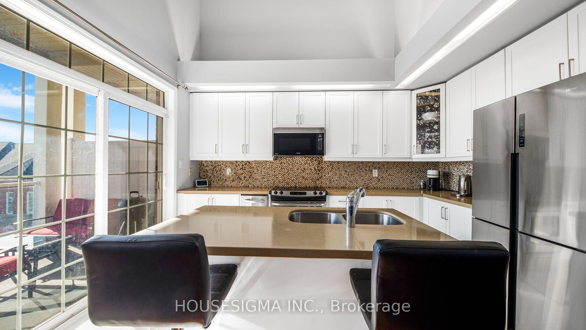 Photo 6 of 18 Lovegrove Lane, Ajax, Central — HOMEH