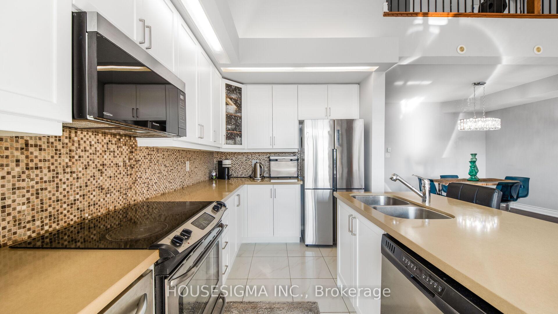 Photo 8 of 18 Lovegrove Lane, Ajax, Central — HOMEH