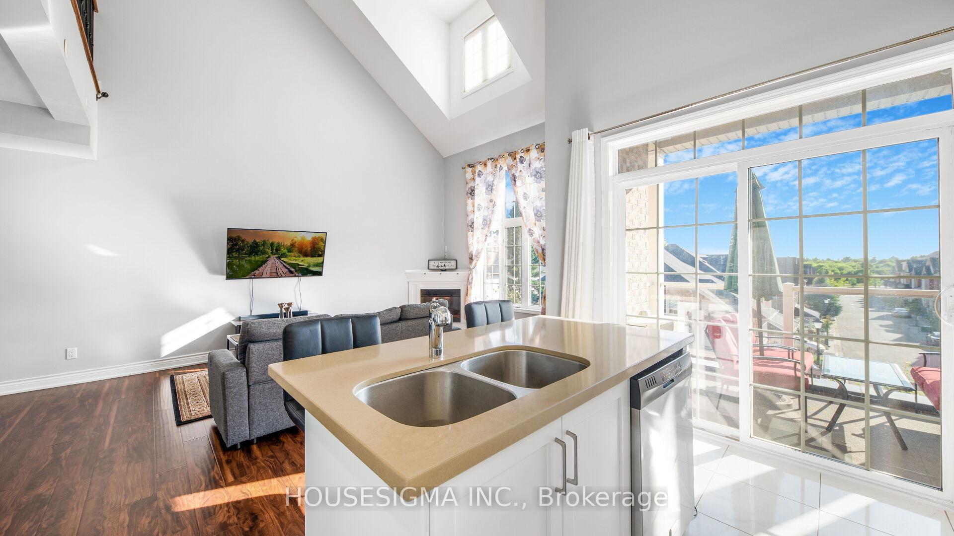 Photo 9 of 18 Lovegrove Lane, Ajax, Central — HOMEH