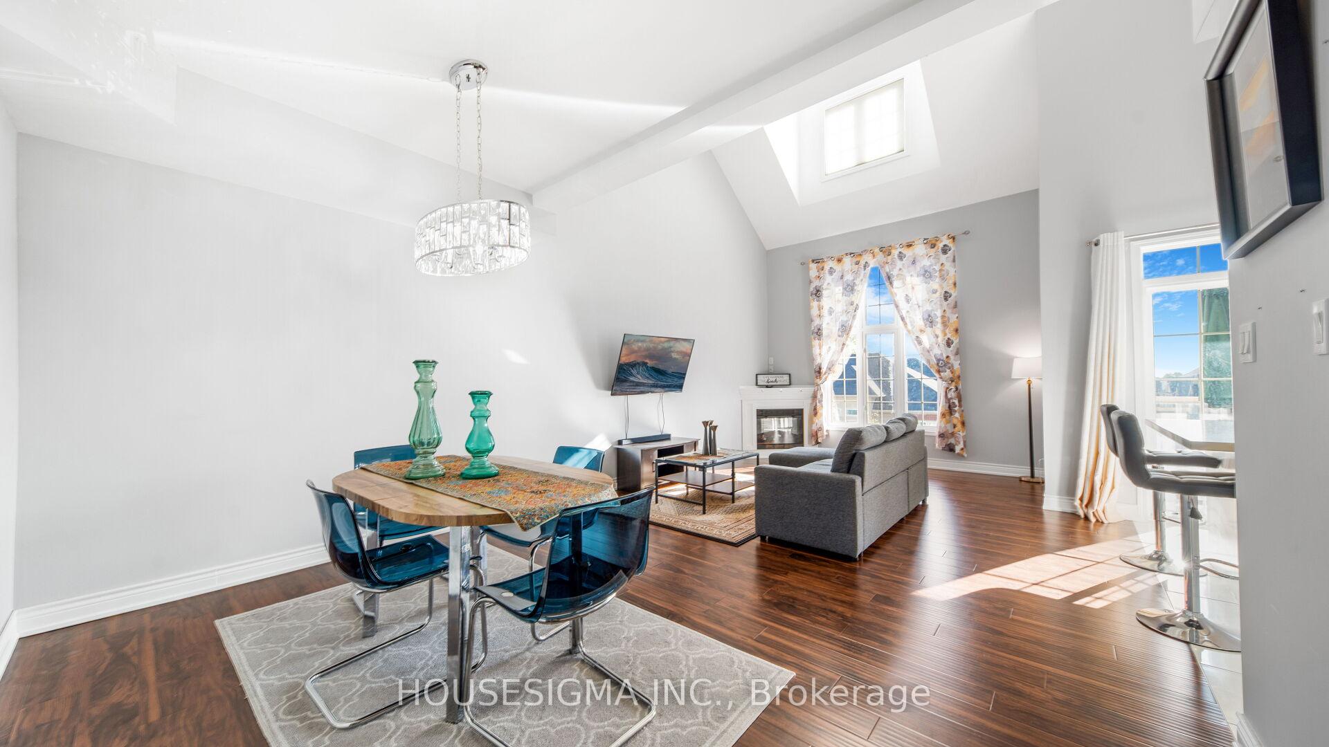 Photo 13 of 18 Lovegrove Lane, Ajax, Central — HOMEH