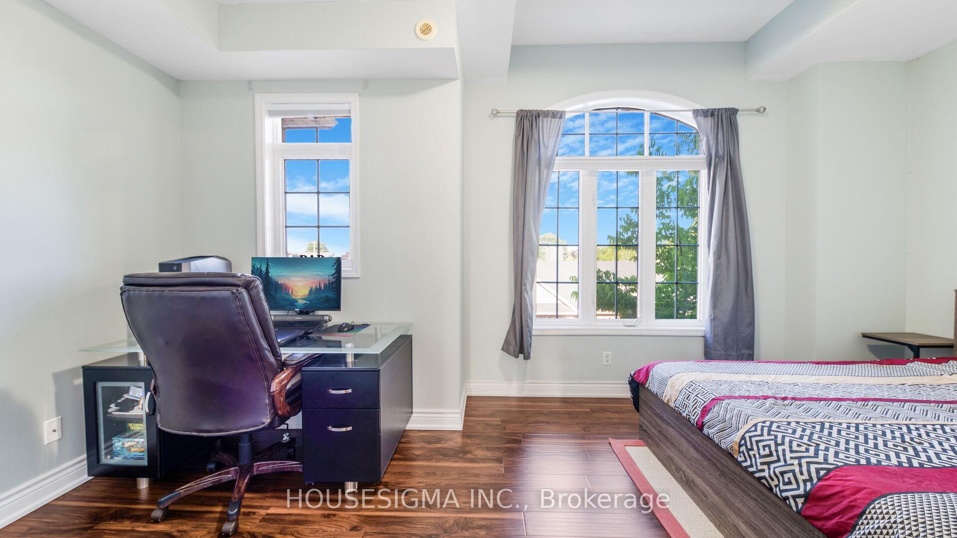 Photo 16 of 18 Lovegrove Lane, Ajax, Central — HOMEH