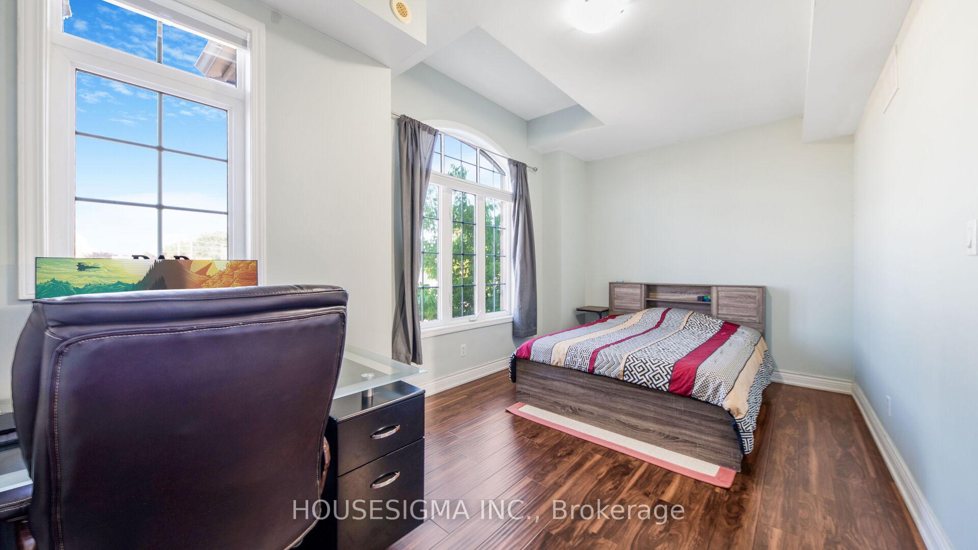 Photo 17 of 18 Lovegrove Lane, Ajax, Central — HOMEH