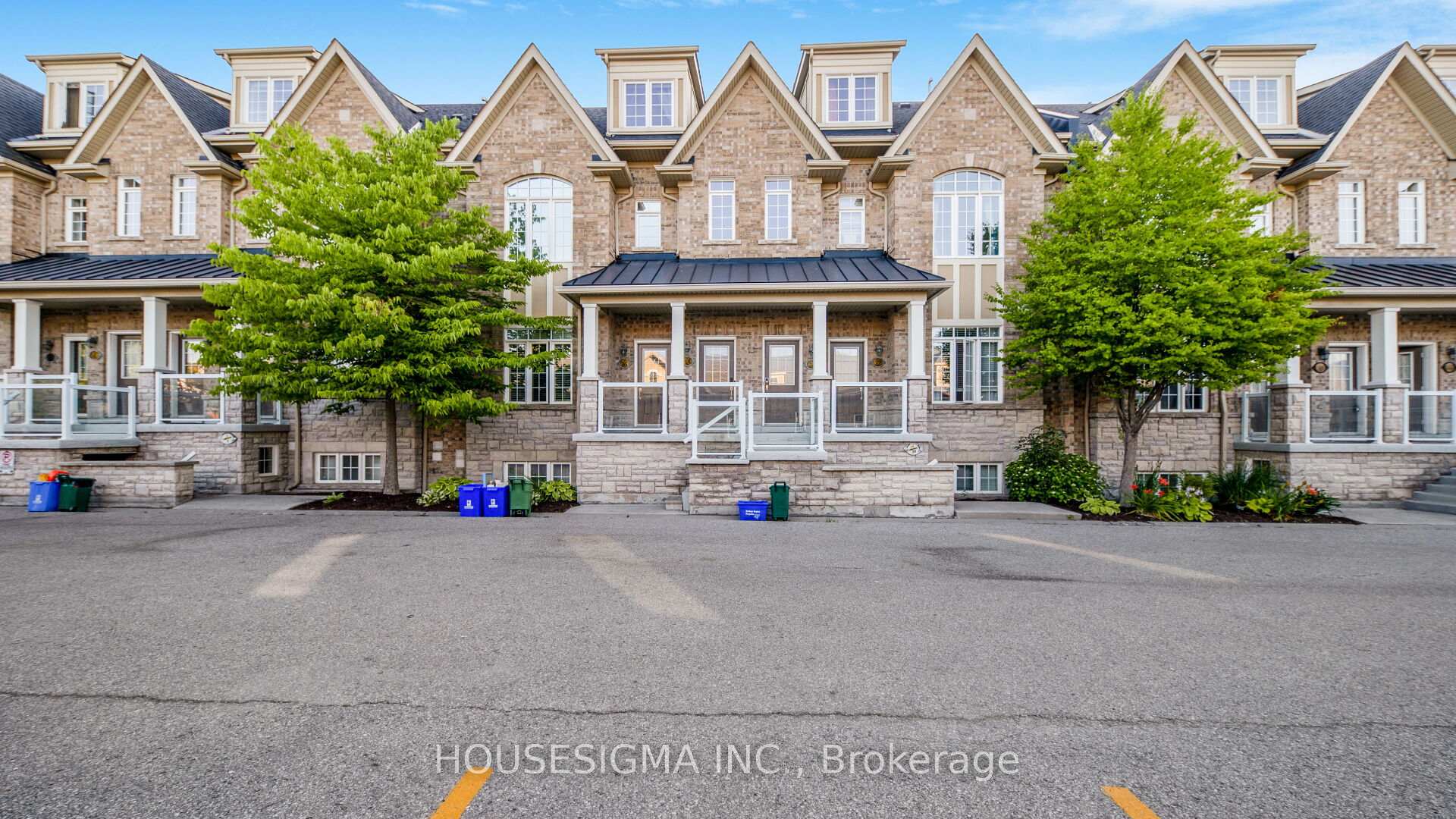 Photo 32 of 18 Lovegrove Lane, Ajax, Central — HOMEH