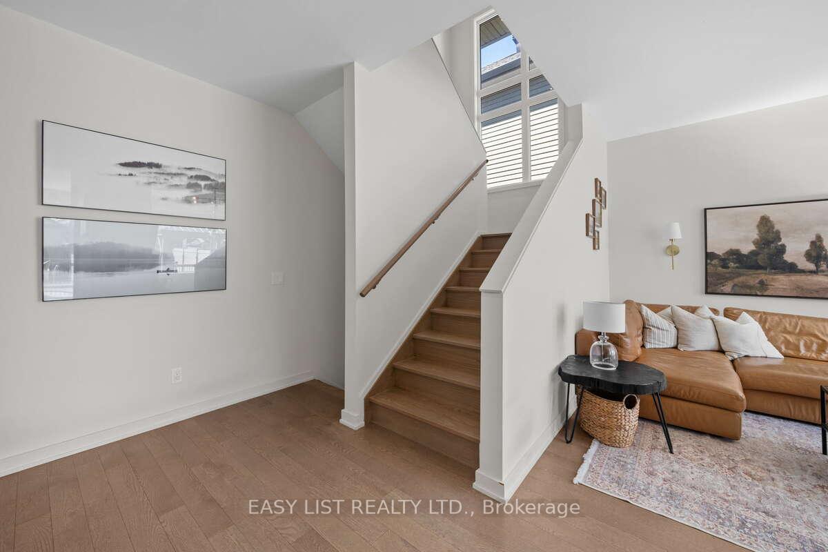 Photo 20 of 775 Carnelian Crescent, Ottawa, Riverside South/Gloucester Glen — HOMEH