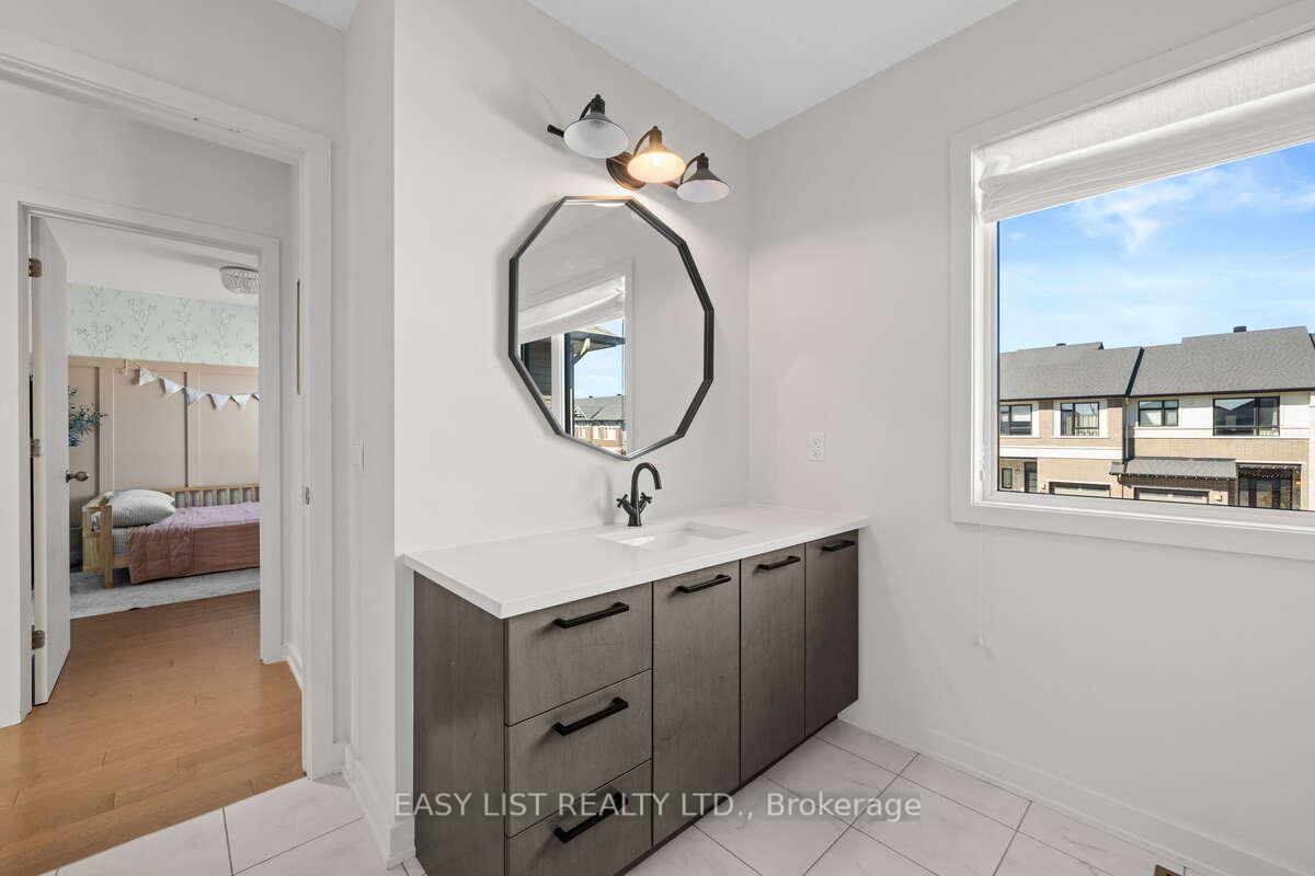 Photo 37 of 775 Carnelian Crescent, Ottawa, Riverside South/Gloucester Glen — HOMEH