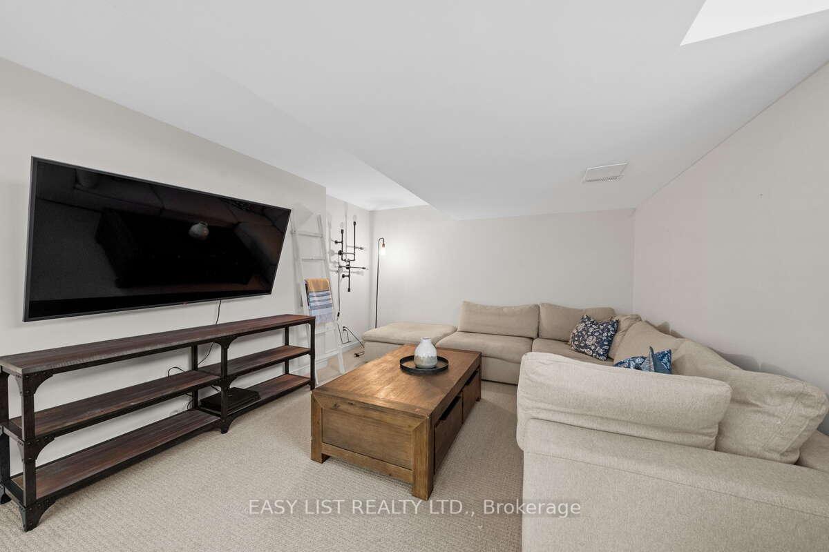 Photo 41 of 775 Carnelian Crescent, Ottawa, Riverside South/Gloucester Glen — HOMEH