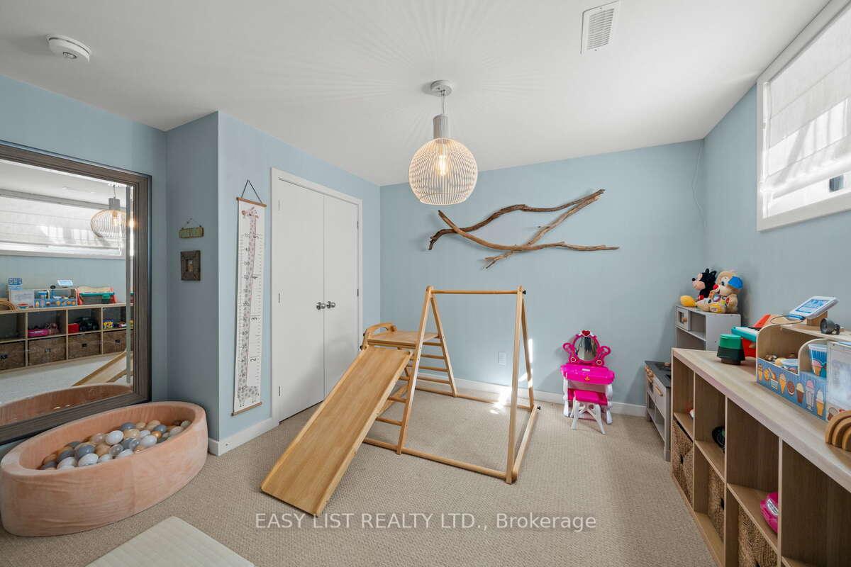 Photo 43 of 775 Carnelian Crescent, Ottawa, Riverside South/Gloucester Glen — HOMEH