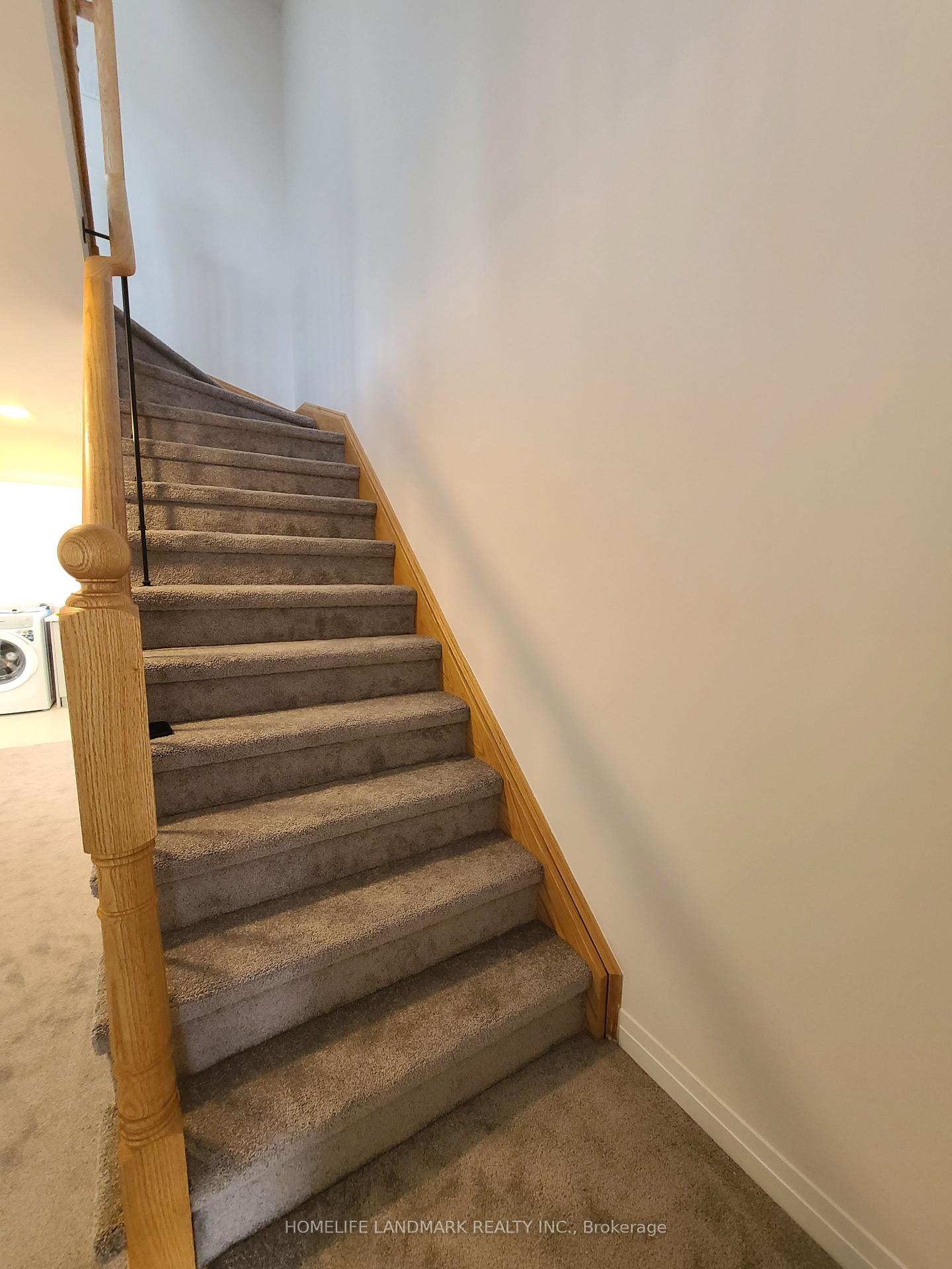 Photo 14 of 51 Bavin Street, Clarington, Bowmanville — HOMEH