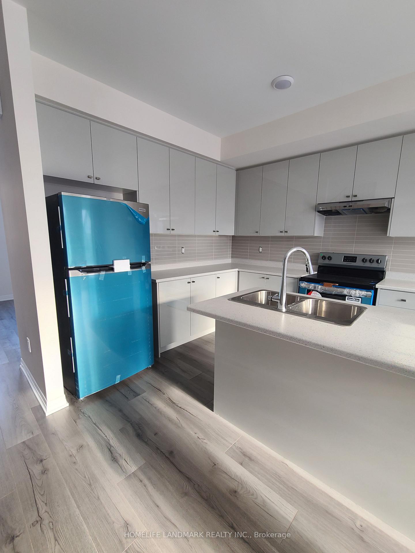 Photo 18 of 51 Bavin Street, Clarington, Bowmanville — HOMEH