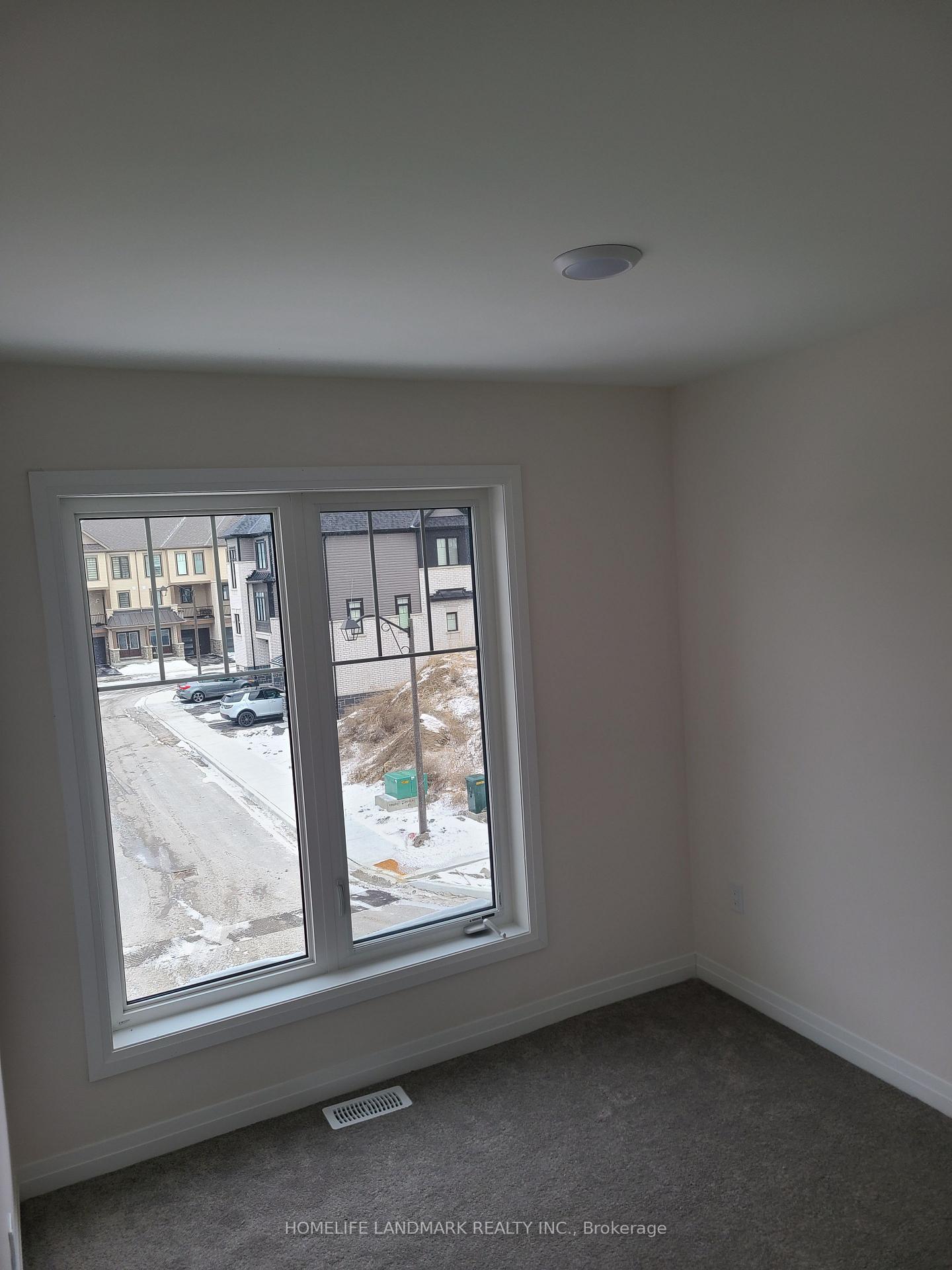 Photo 22 of 51 Bavin Street, Clarington, Bowmanville — HOMEH