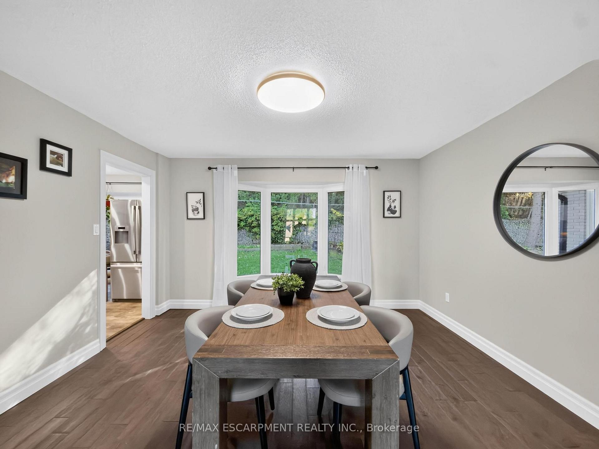Photo 9 of 12 Sundrop Court, Hamilton, Iroquoia Heights — HOMEH