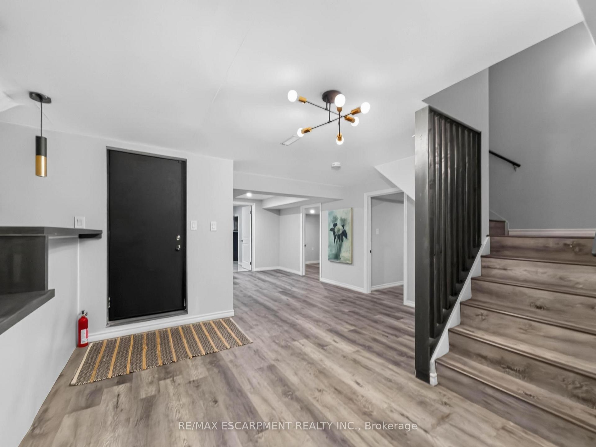 Photo 36 of 12 Sundrop Court, Hamilton, Iroquoia Heights — HOMEH