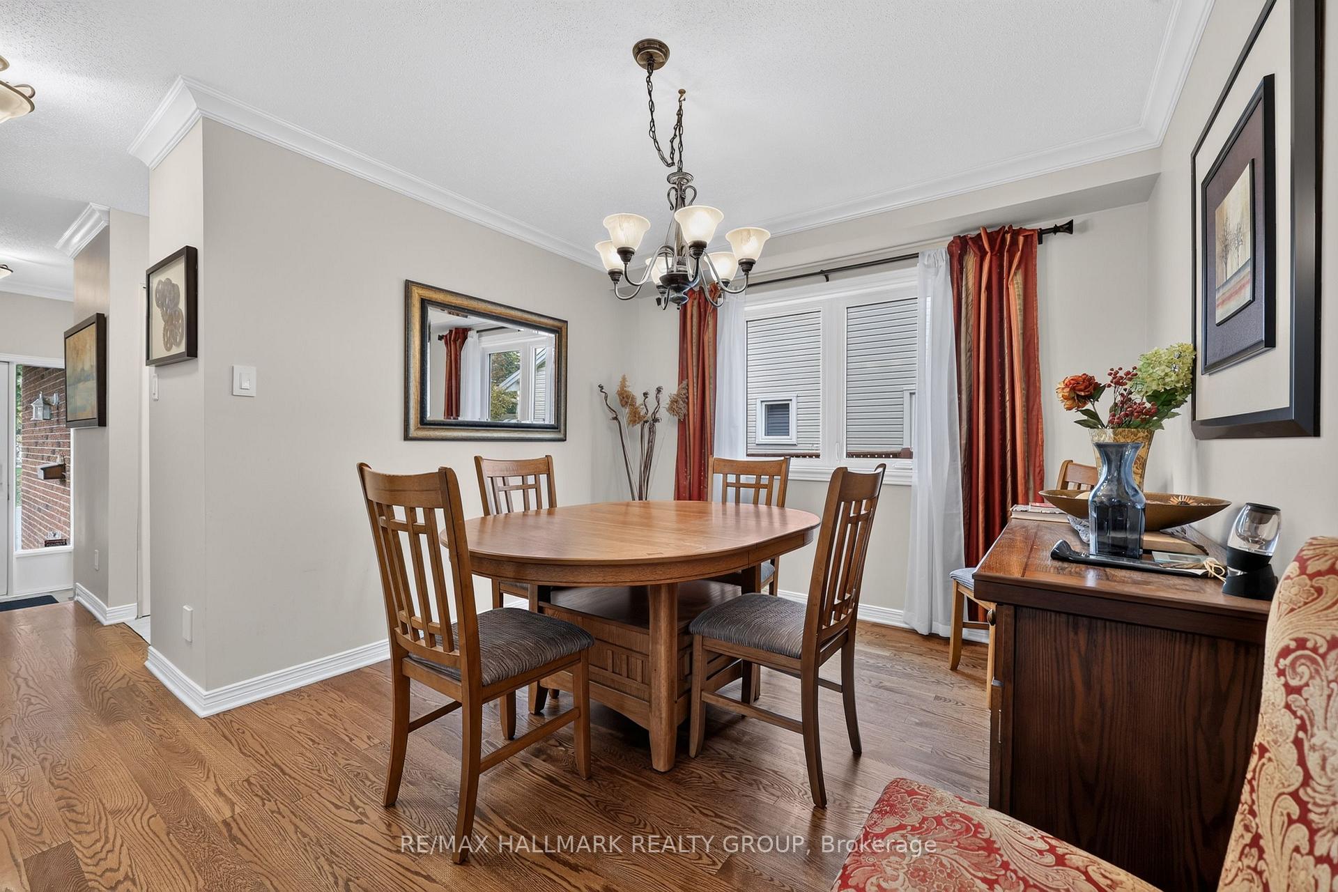 Photo 10 of 684 Mathieu Way, Ottawa, Fallingbrook/Pineridge — HOMEH