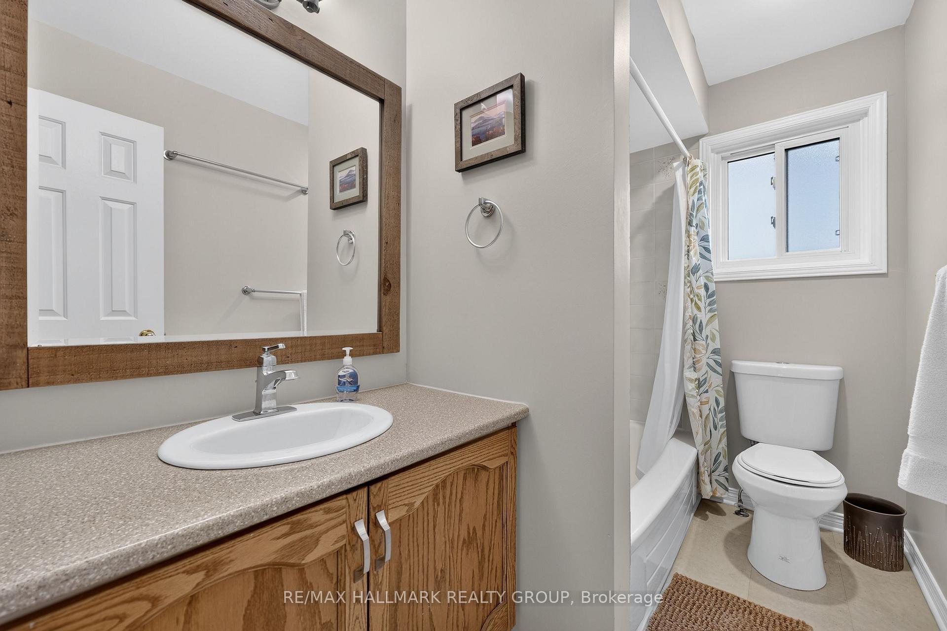 Photo 26 of 684 Mathieu Way, Ottawa, Fallingbrook/Pineridge — HOMEH