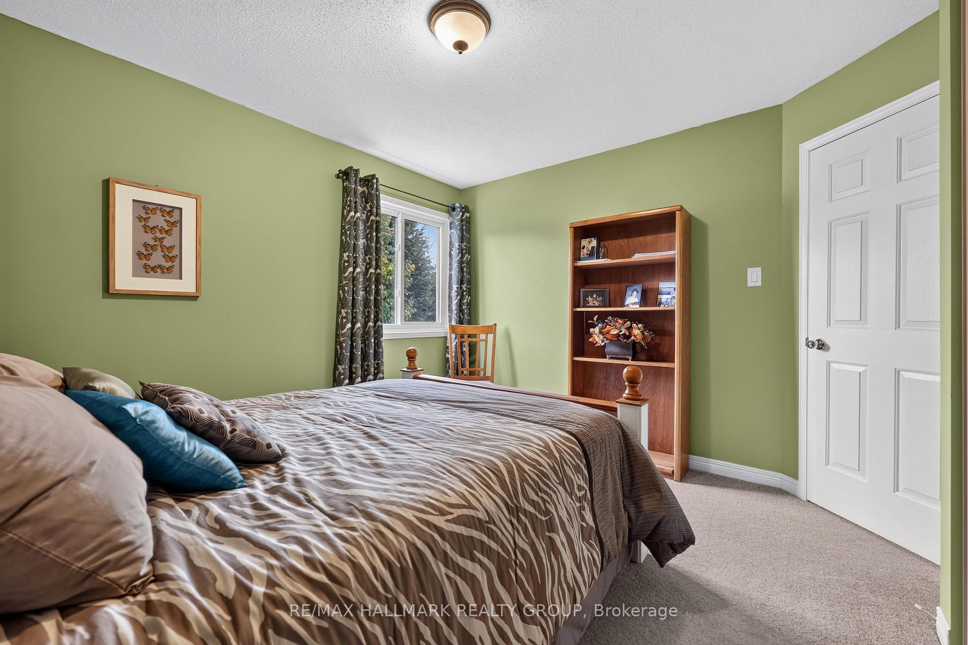 Photo 29 of 684 Mathieu Way, Ottawa, Fallingbrook/Pineridge — HOMEH
