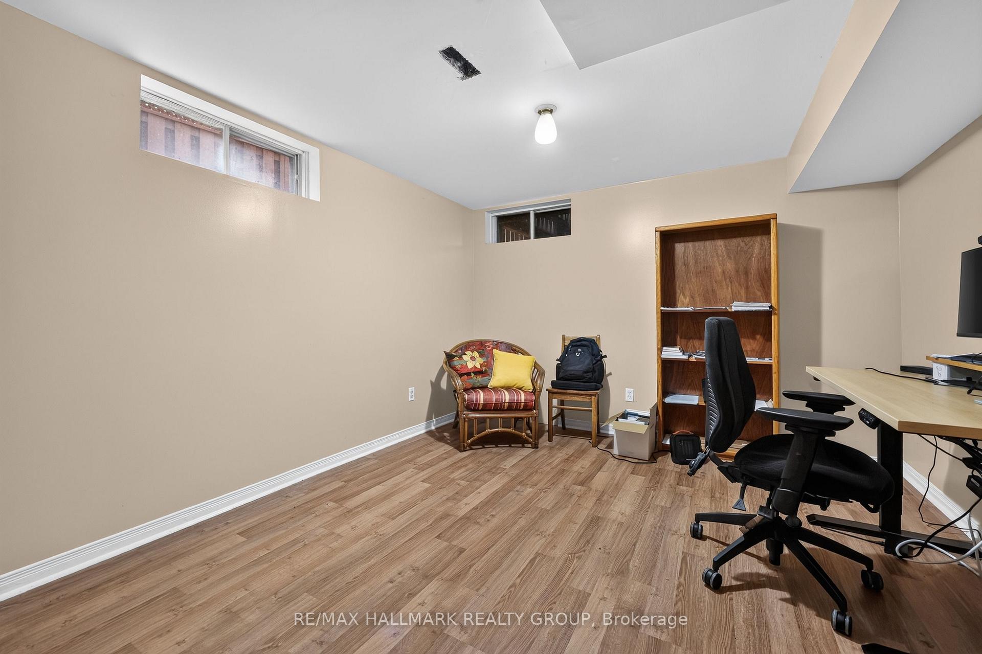 Photo 34 of 684 Mathieu Way, Ottawa, Fallingbrook/Pineridge — HOMEH