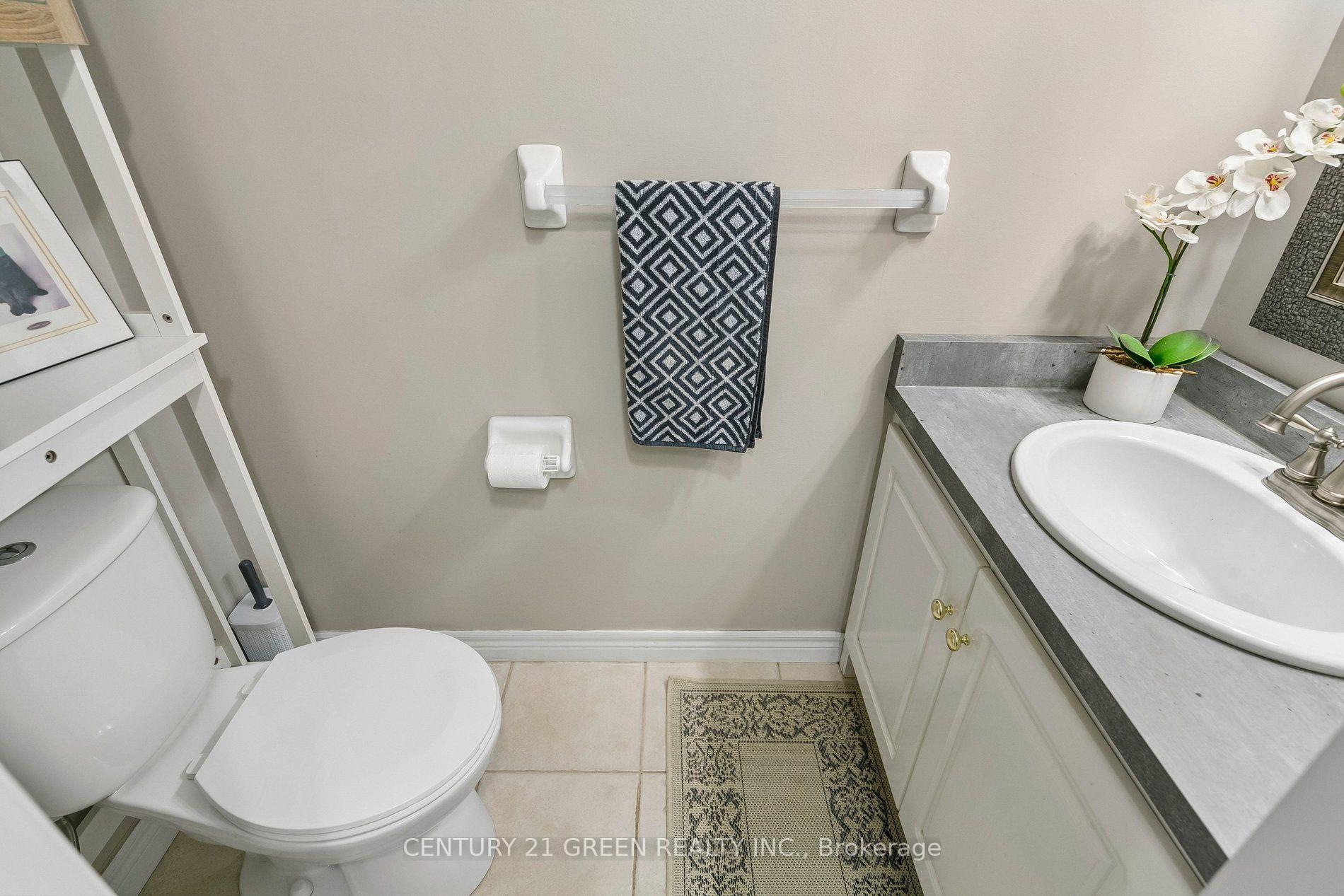 Photo 32 of 2024 Grovetree Lane, Burlington, Brant — HOMEH