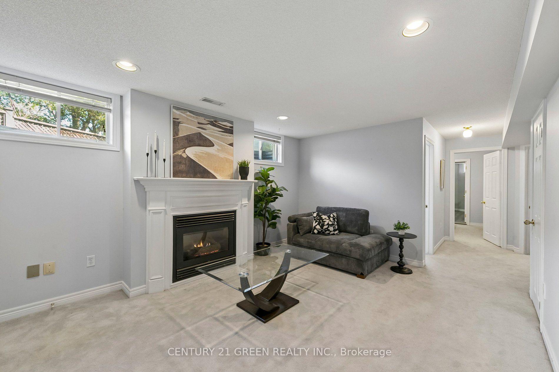 Photo 35 of 2024 Grovetree Lane, Burlington, Brant — HOMEH