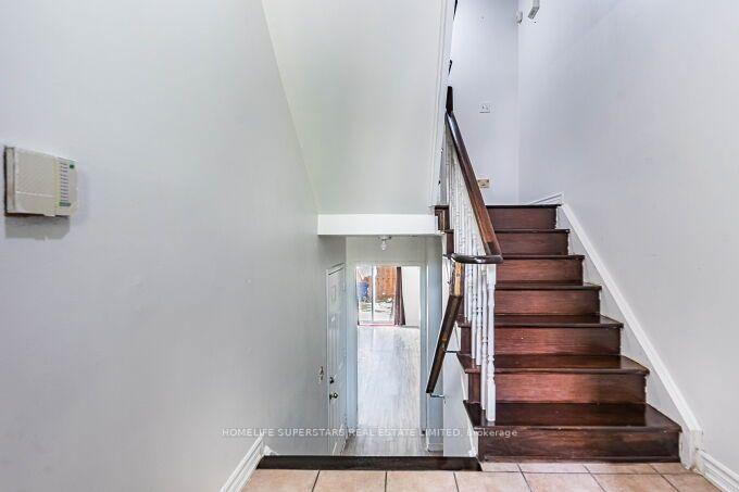 Photo 5 of Unit 06, 170 Havelock Drive, Brampton, Fletcher's Creek South — HOMEH