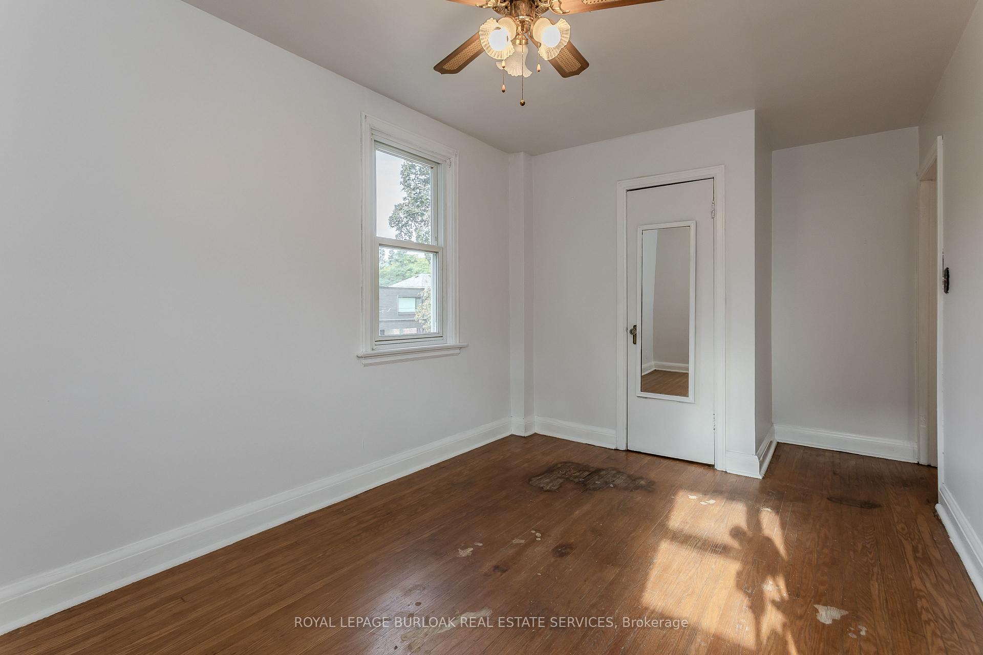 Photo 22 of 2104 Emerald Crescent, Burlington, Brant — HOMEH