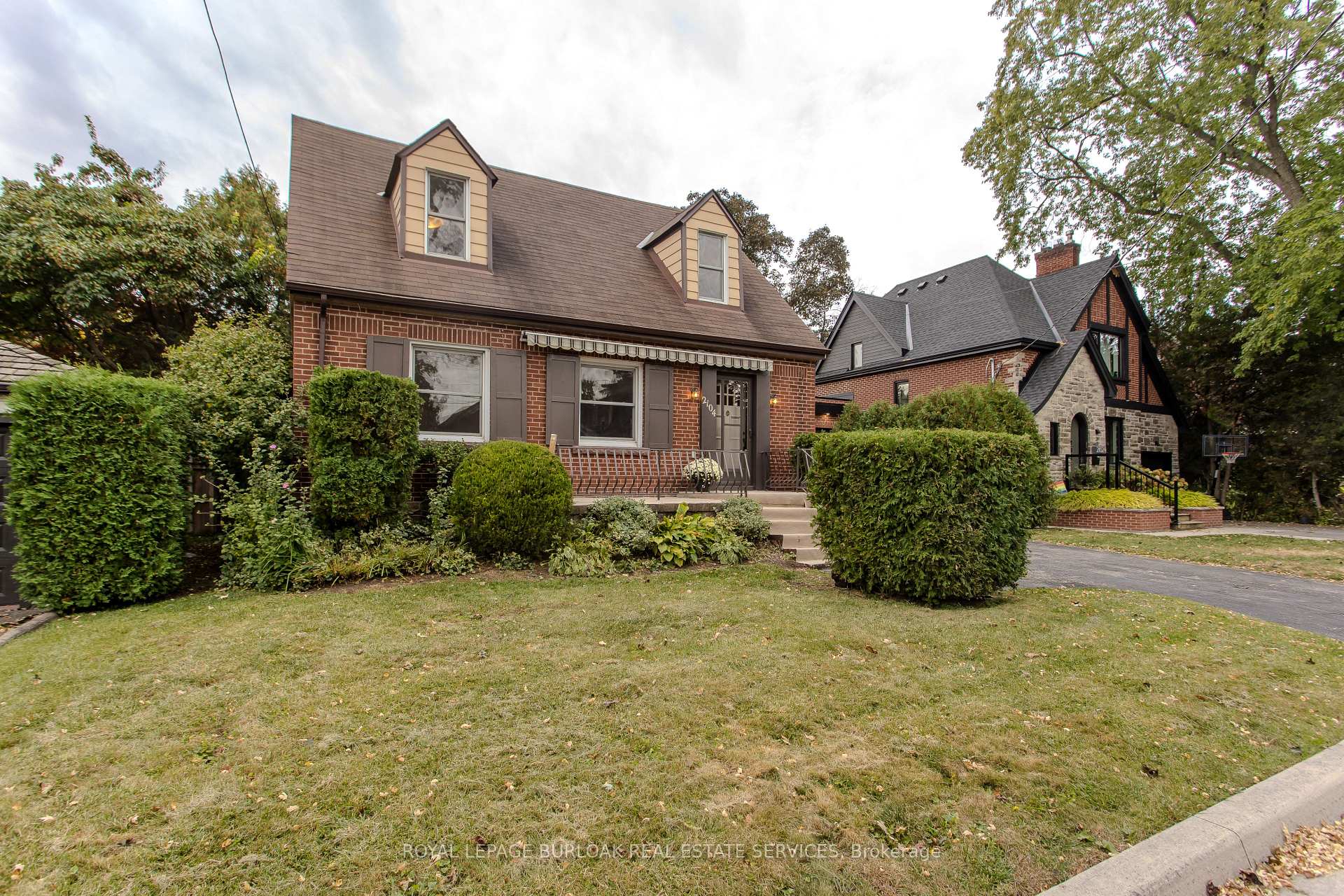 Photo 31 of 2104 Emerald Crescent, Burlington, Brant — HOMEH