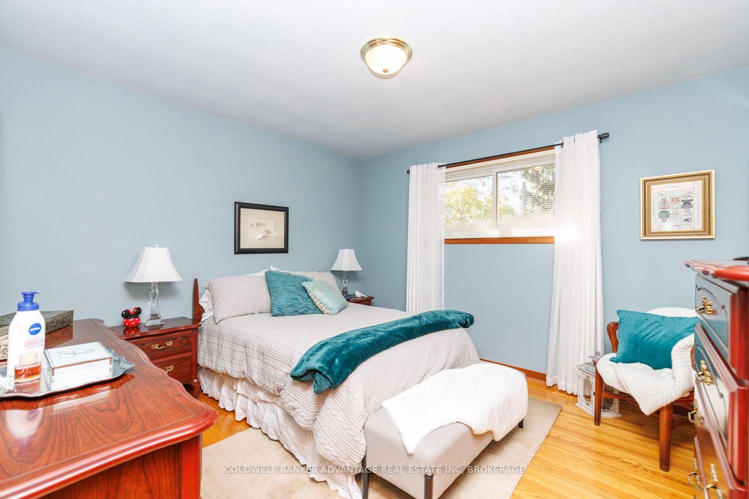 Photo 15 of 231 Price Avenue, Welland, Prince Charles — HOMEH