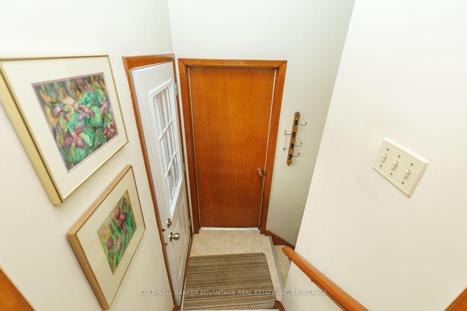 Photo 20 of 231 Price Avenue, Welland, Prince Charles — HOMEH