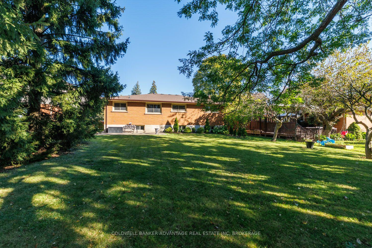 Photo 30 of 231 Price Avenue, Welland, Prince Charles — HOMEH