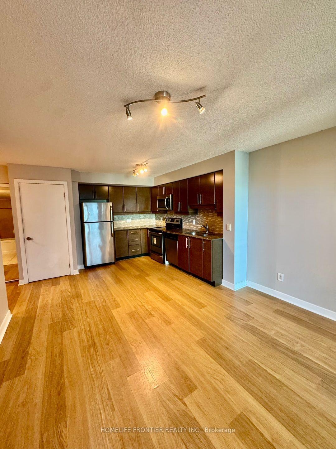 Photo 8 of Unit 707, 33 Bay Street, Toronto, Waterfront Communities — HOMEH