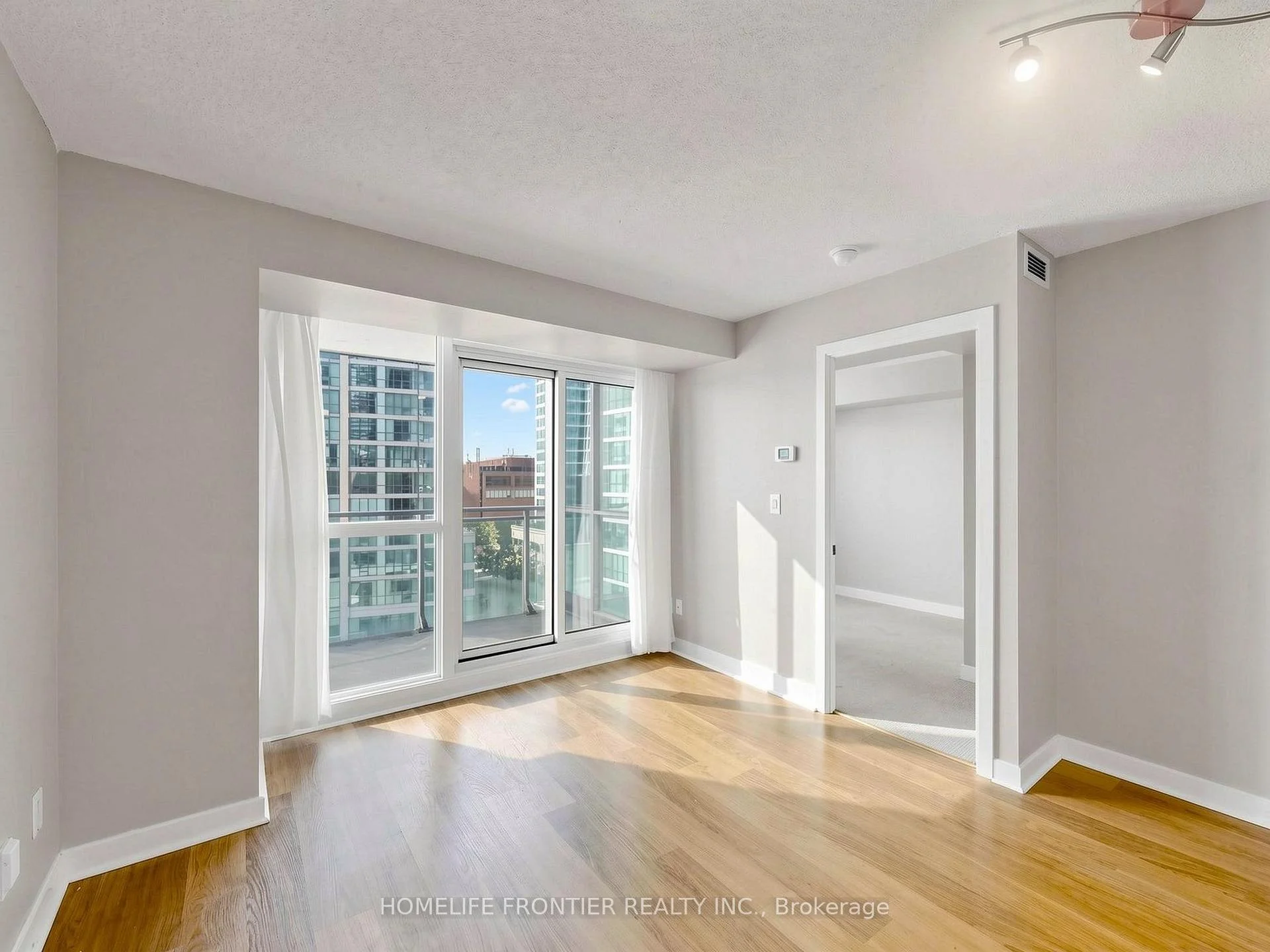 Photo 13 of Unit 707, 33 Bay Street, Toronto, Waterfront Communities — HOMEH