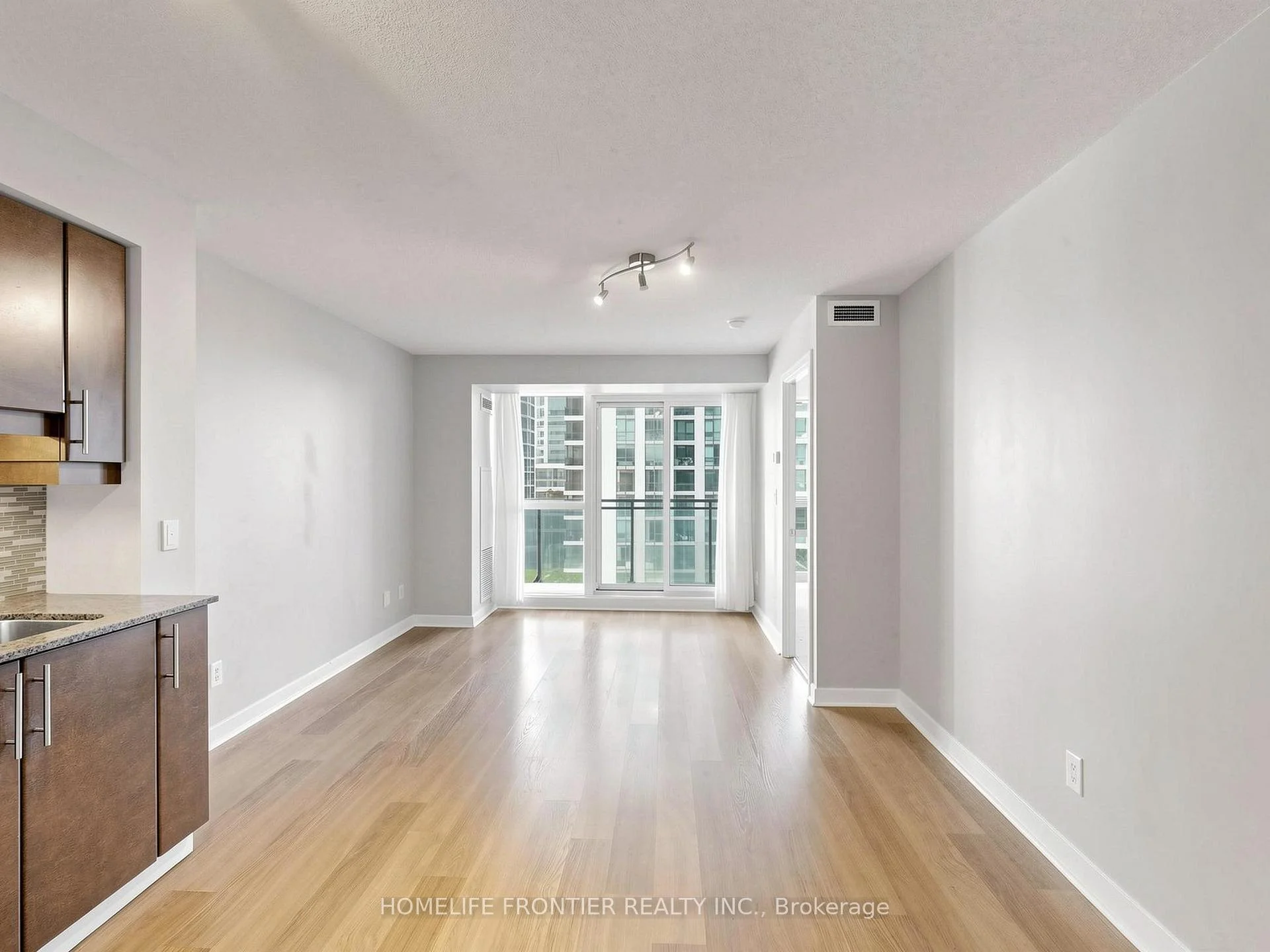 Photo 15 of Unit 707, 33 Bay Street, Toronto, Waterfront Communities — HOMEH