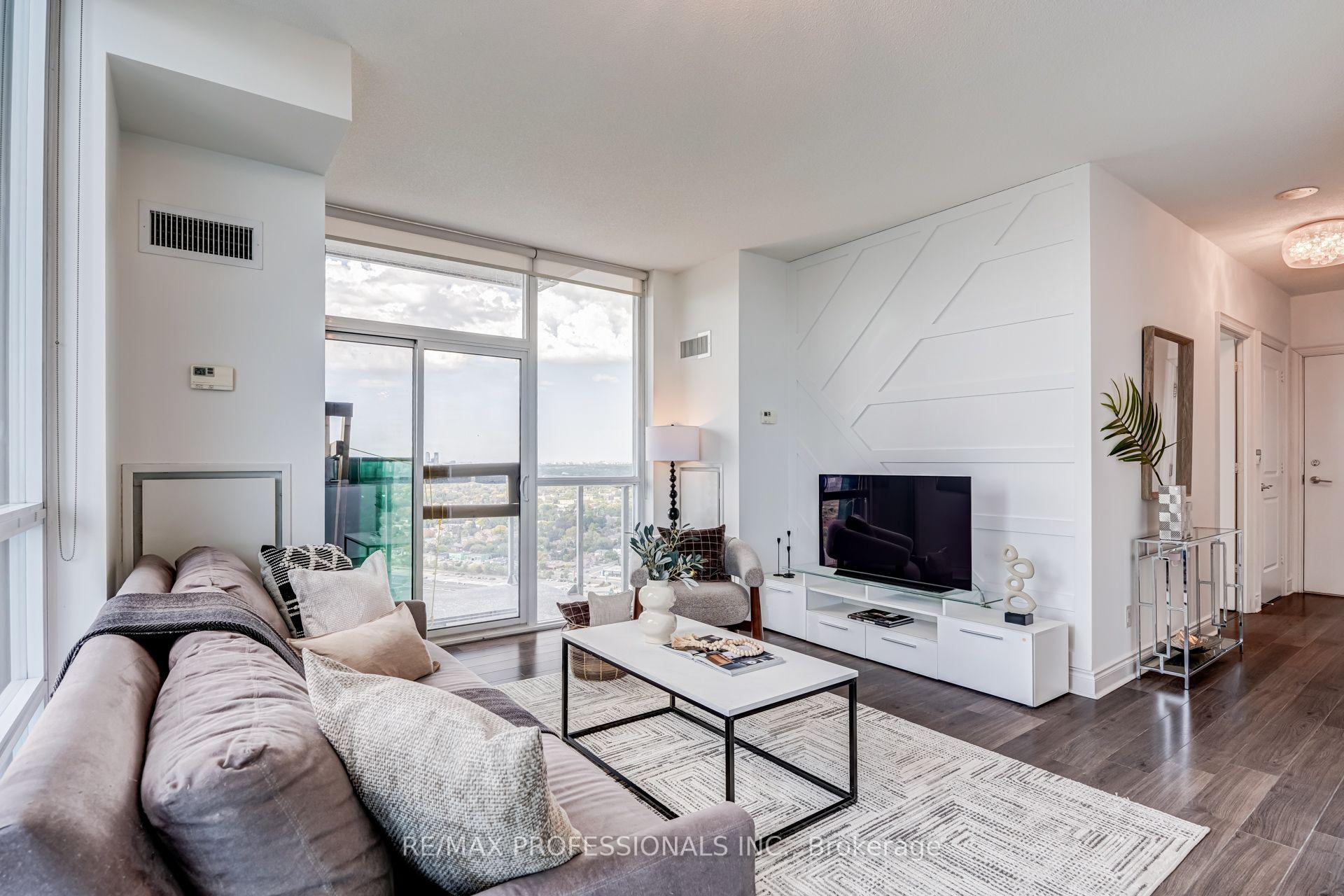 Photo 3 of Unit 3701, 16 Brookers Lane, Etobicoke, Mimico — HOMEH