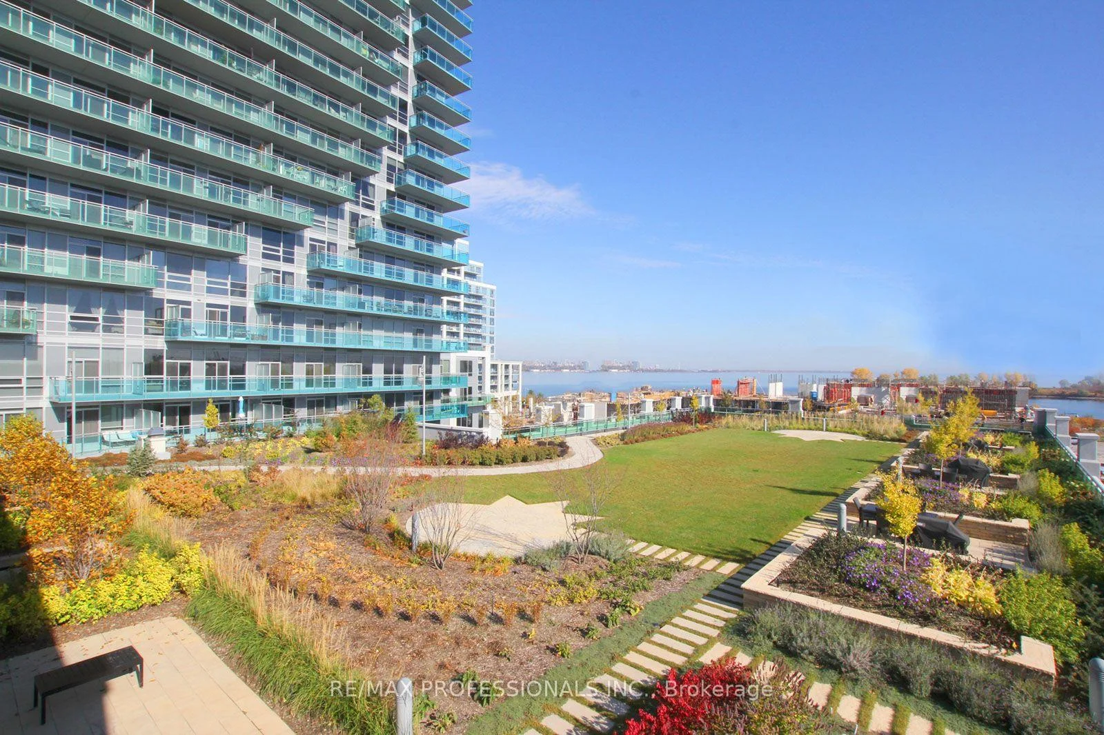 Photo 28 of Unit 3701, 16 Brookers Lane, Etobicoke, Mimico — HOMEH