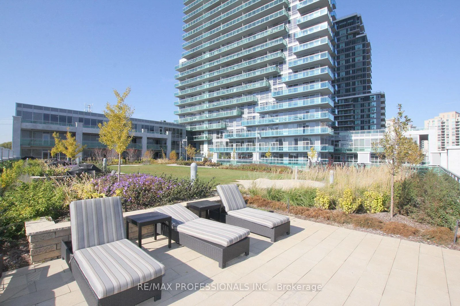 Photo 29 of Unit 3701, 16 Brookers Lane, Etobicoke, Mimico — HOMEH