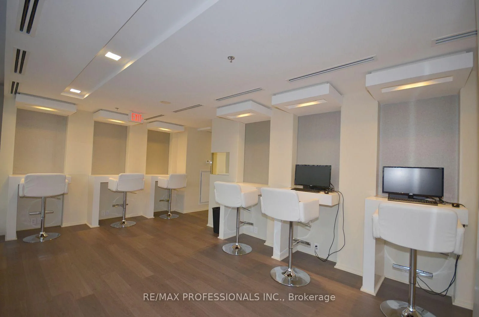 Photo 39 of Unit 3701, 16 Brookers Lane, Etobicoke, Mimico — HOMEH