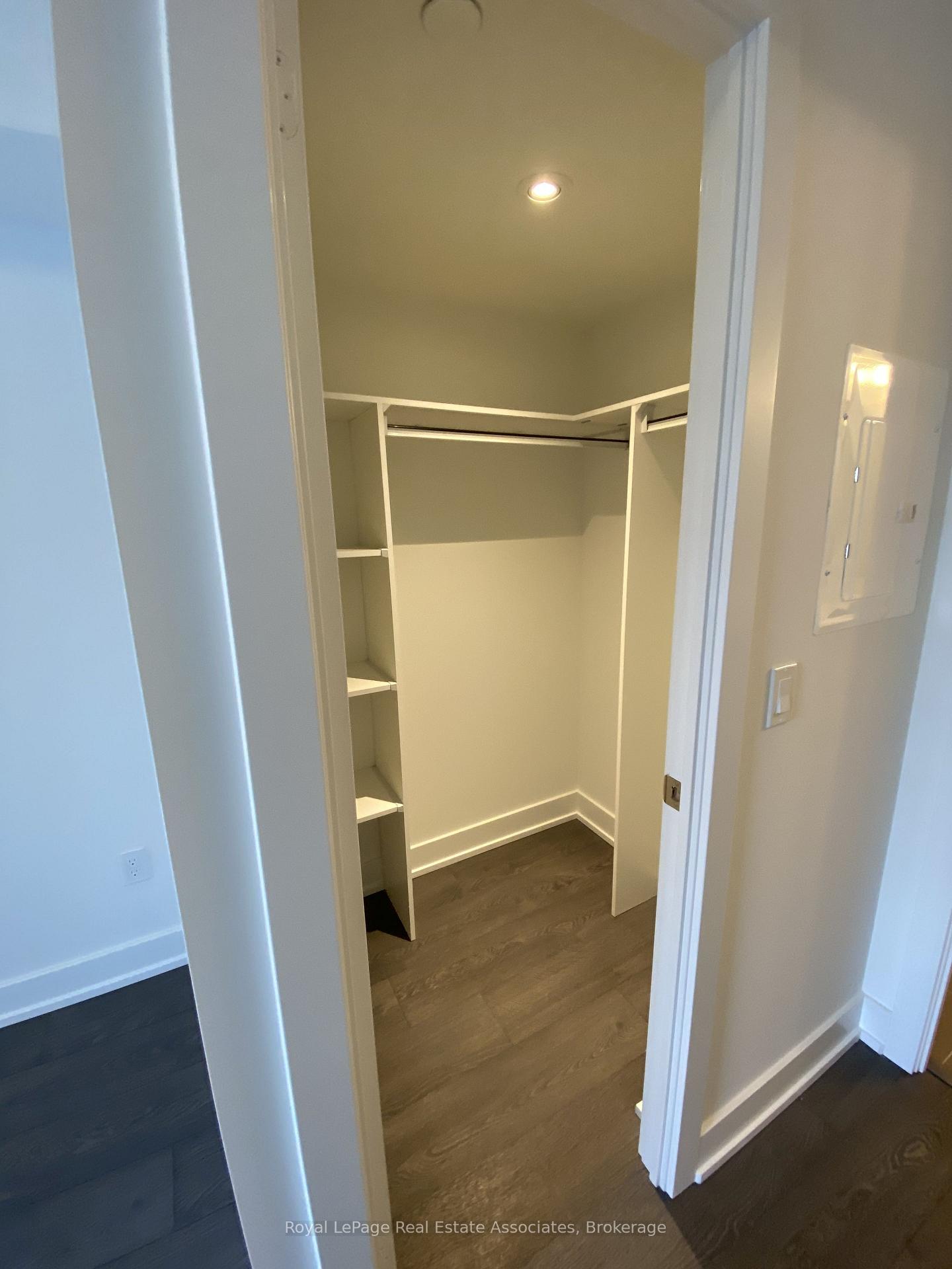 Photo 17 of Unit 702, 7 Mabelle Avenue, Etobicoke, Islington-City Centre West — HOMEH