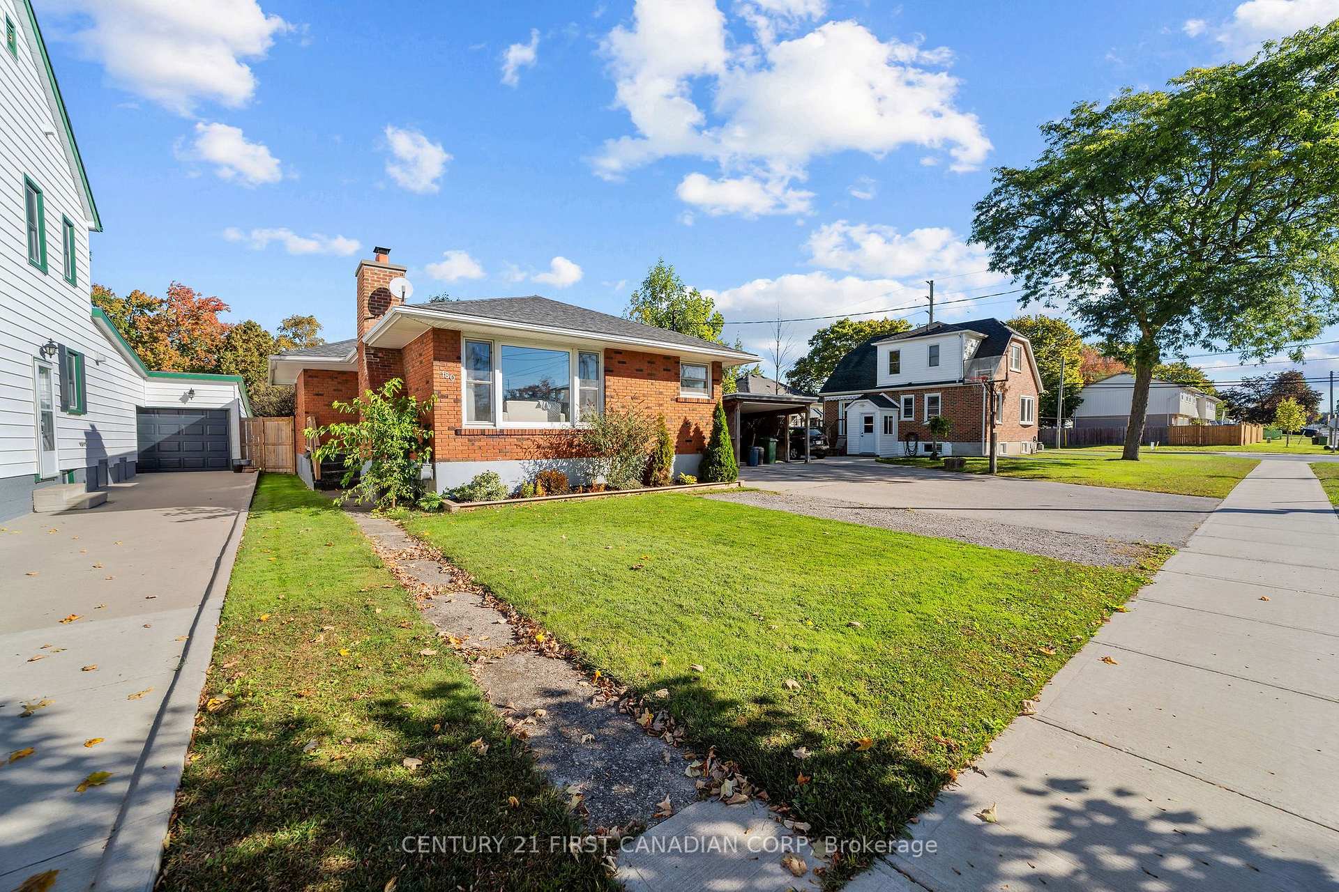 Photo of 180 Forest Avenue