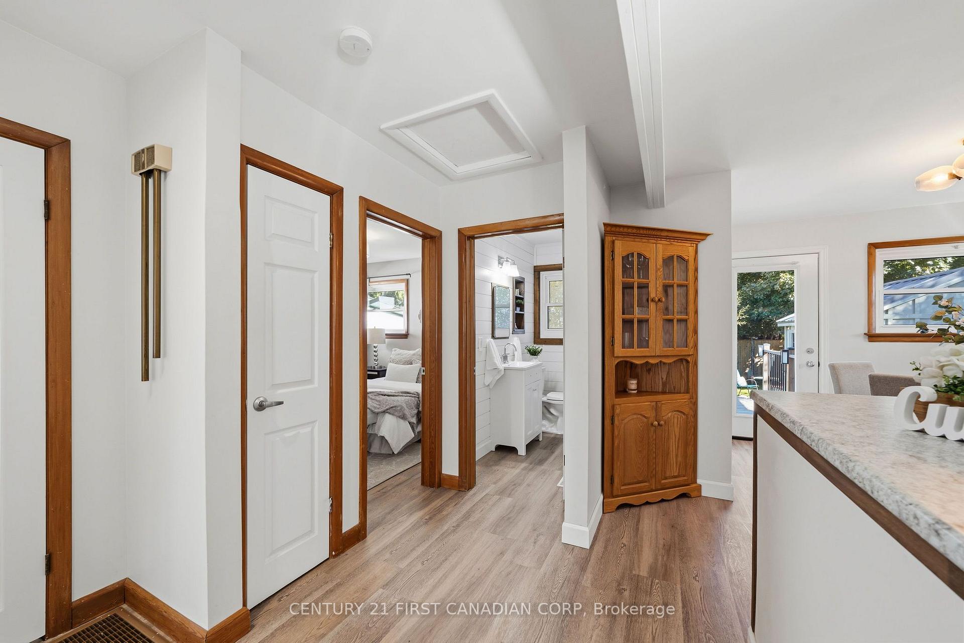 Photo 7 of 180 Forest Avenue, St. Thomas — HOMEH