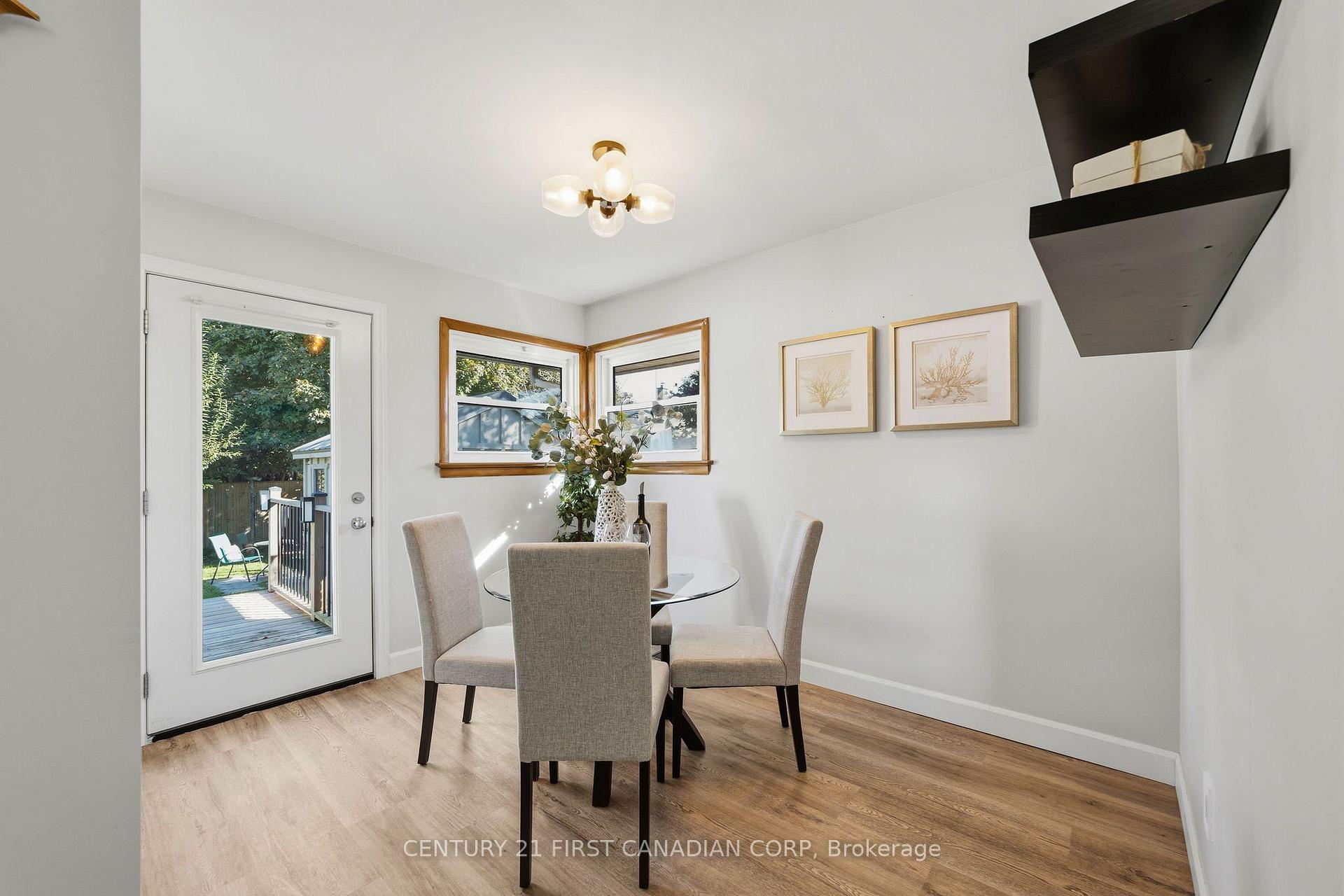Photo 10 of 180 Forest Avenue, St. Thomas — HOMEH