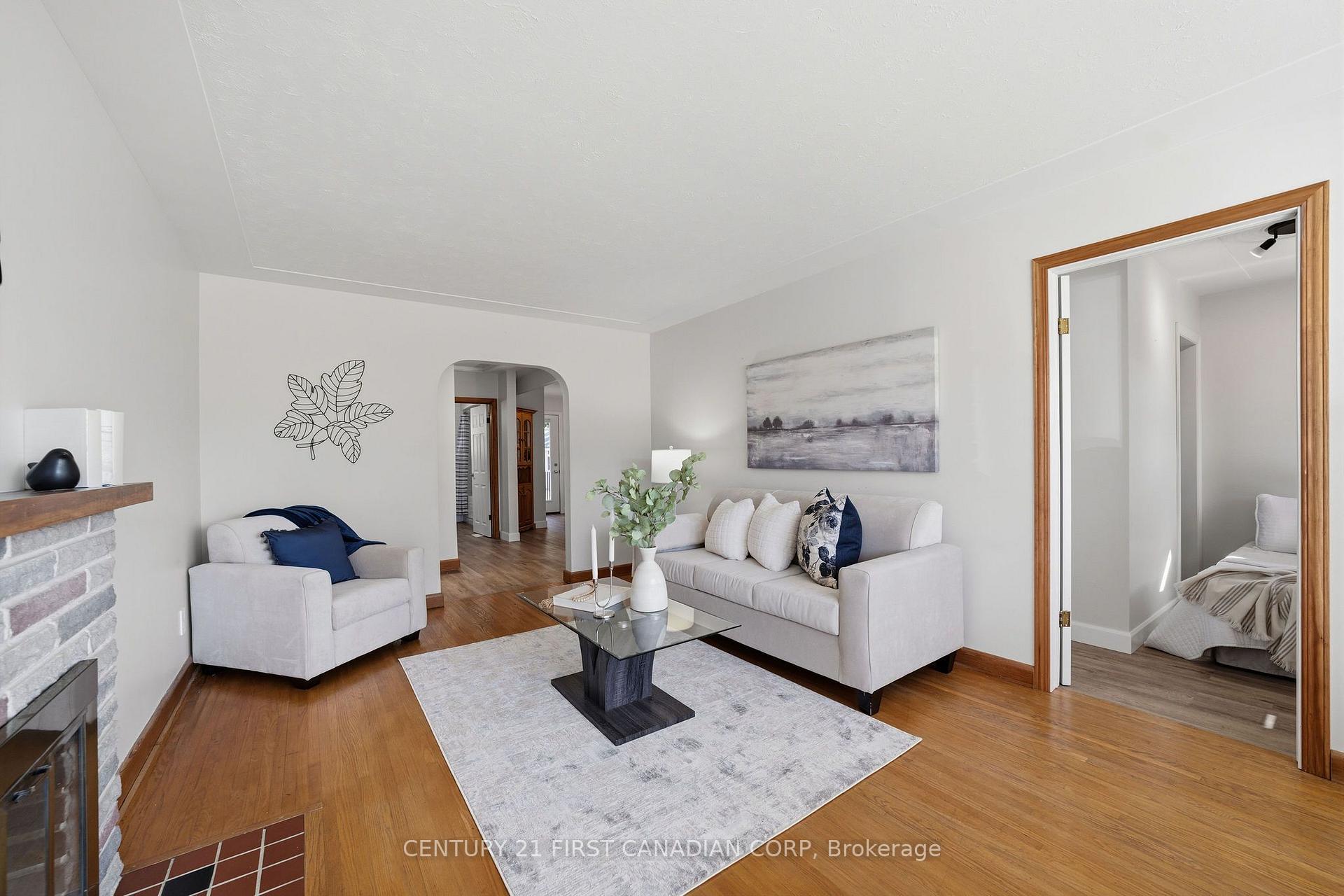 Photo 13 of 180 Forest Avenue, St. Thomas — HOMEH
