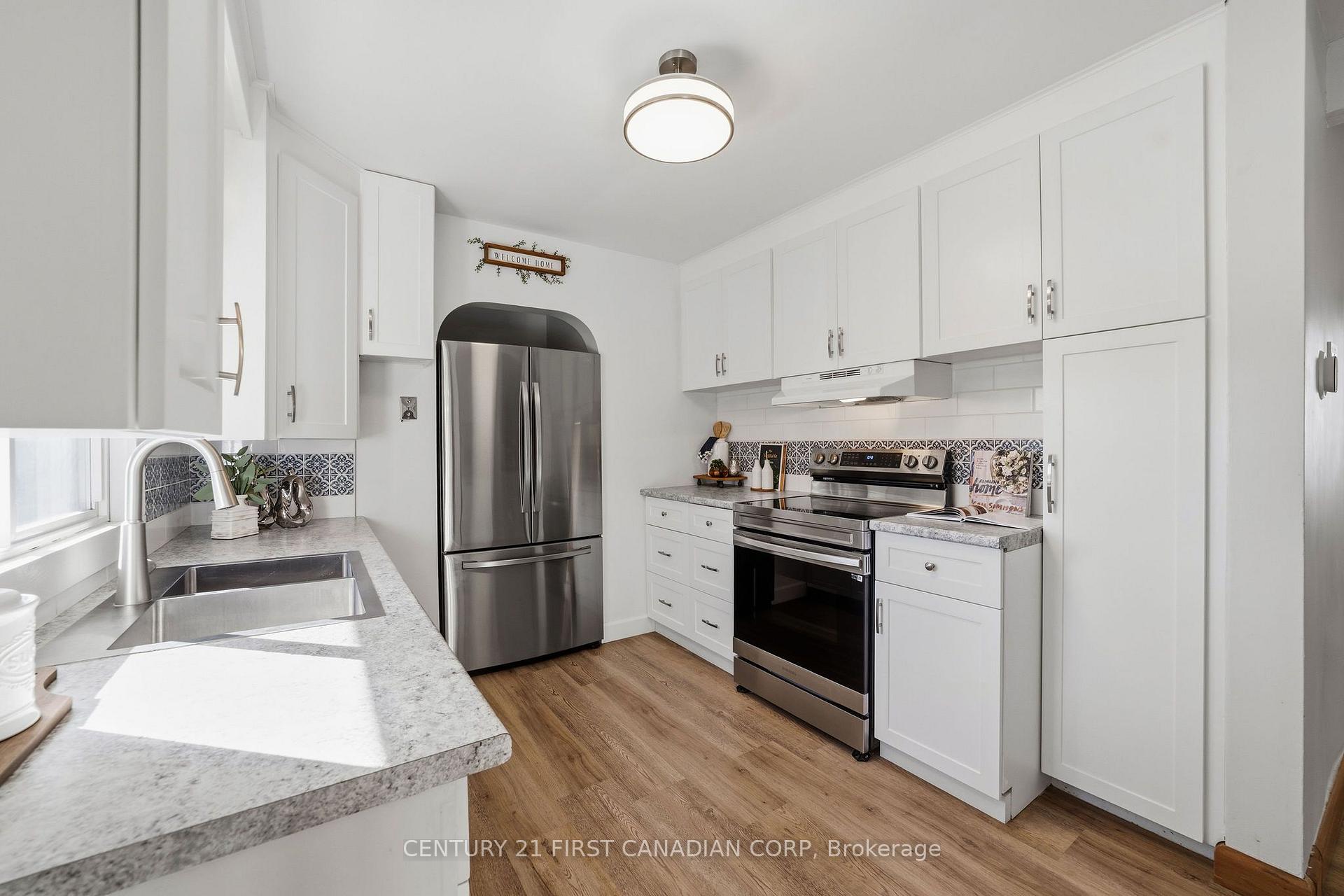 Photo 17 of 180 Forest Avenue, St. Thomas — HOMEH