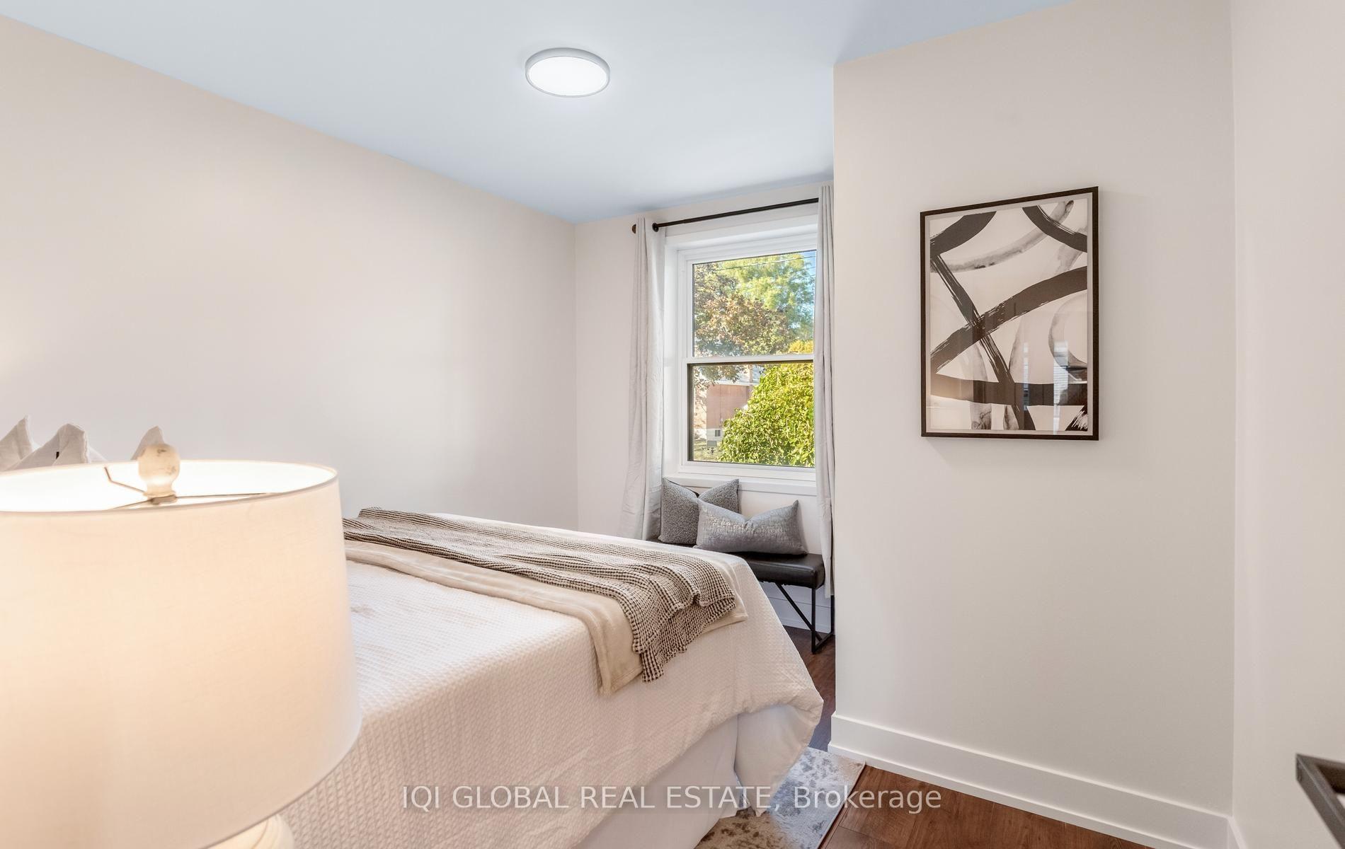 Photo 16 of 504 Brucedale Avenue E, Hamilton, Eastmount — HOMEH