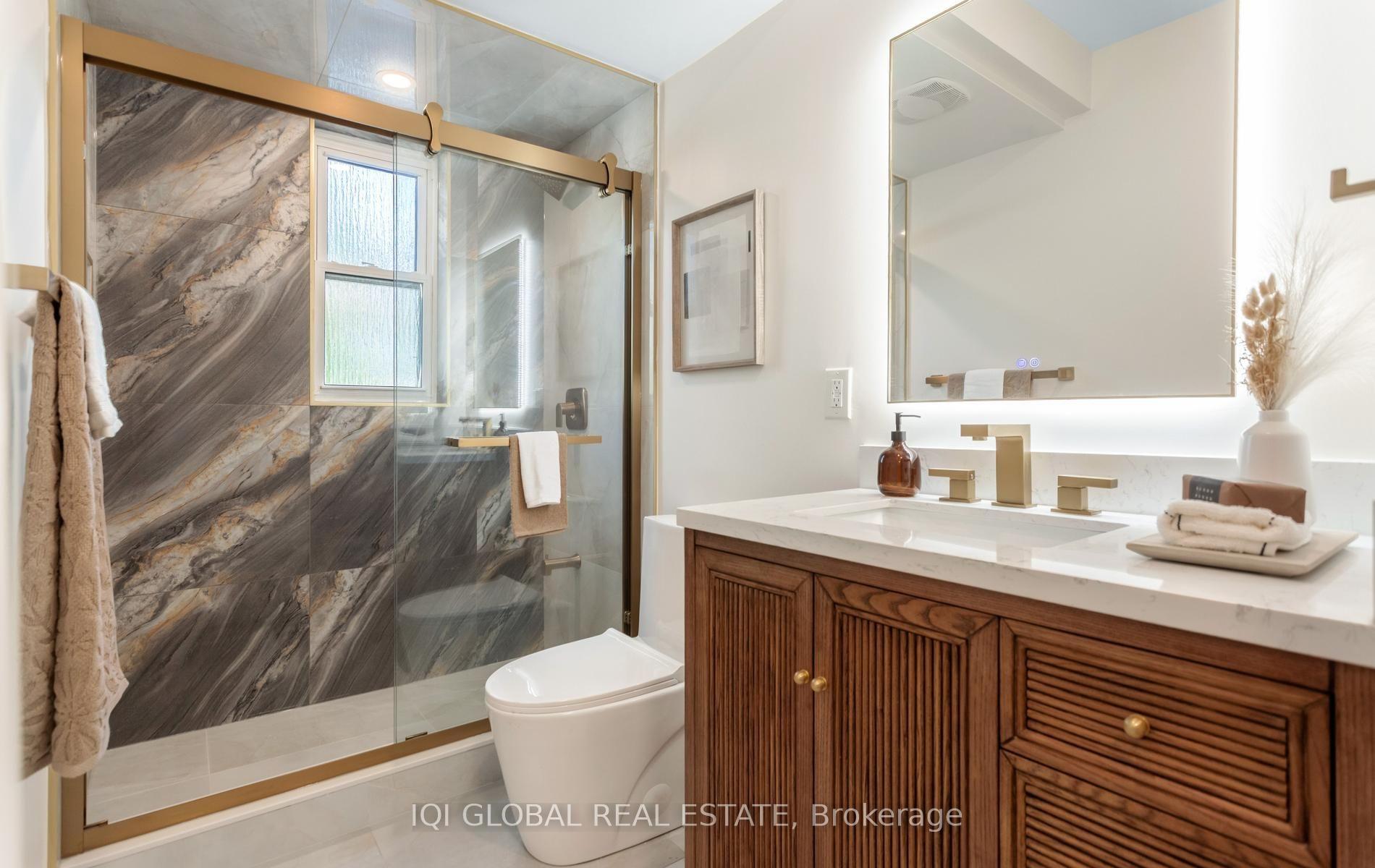 Photo 17 of 504 Brucedale Avenue E, Hamilton, Eastmount — HOMEH