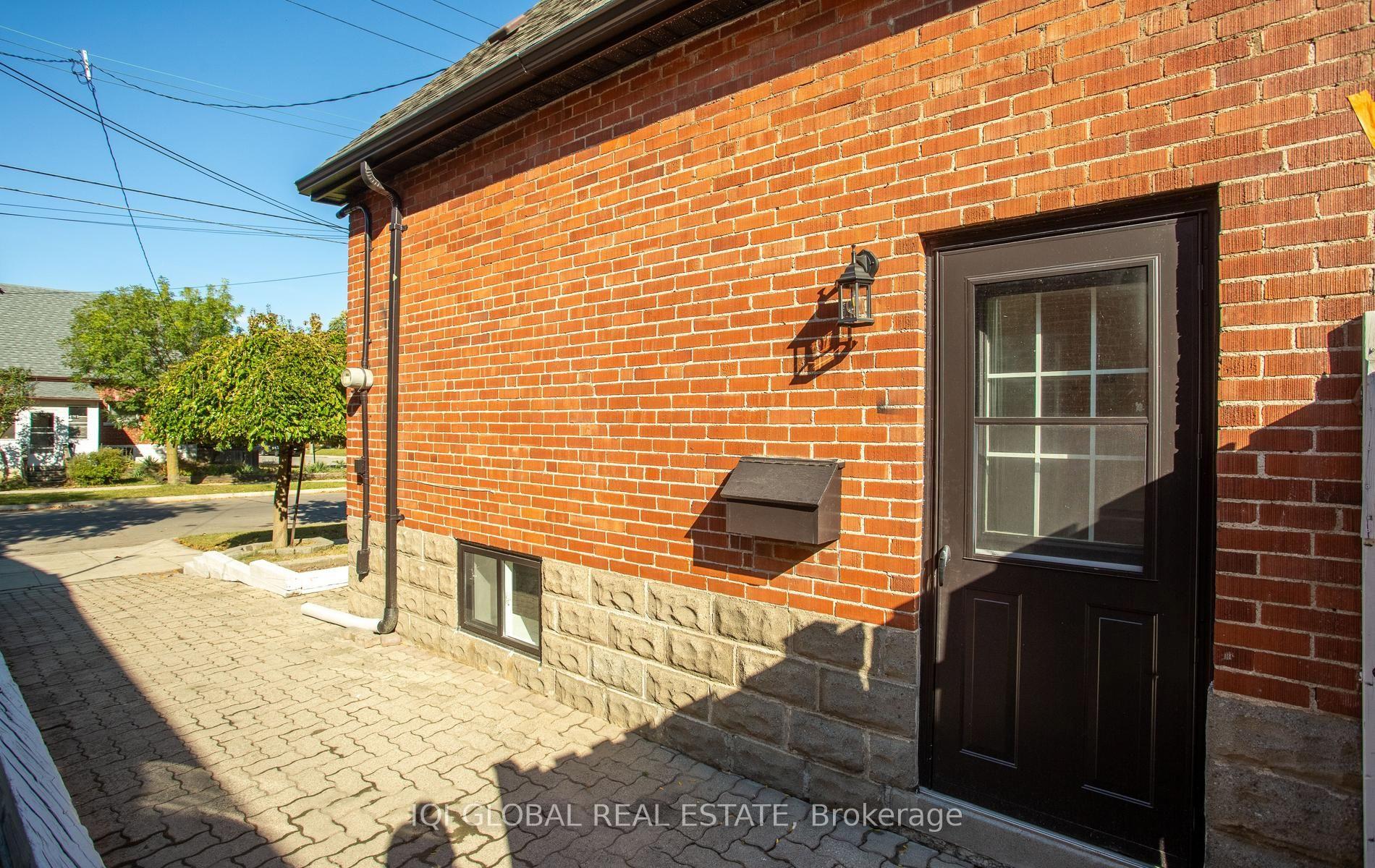 Photo 42 of 504 Brucedale Avenue E, Hamilton, Eastmount — HOMEH