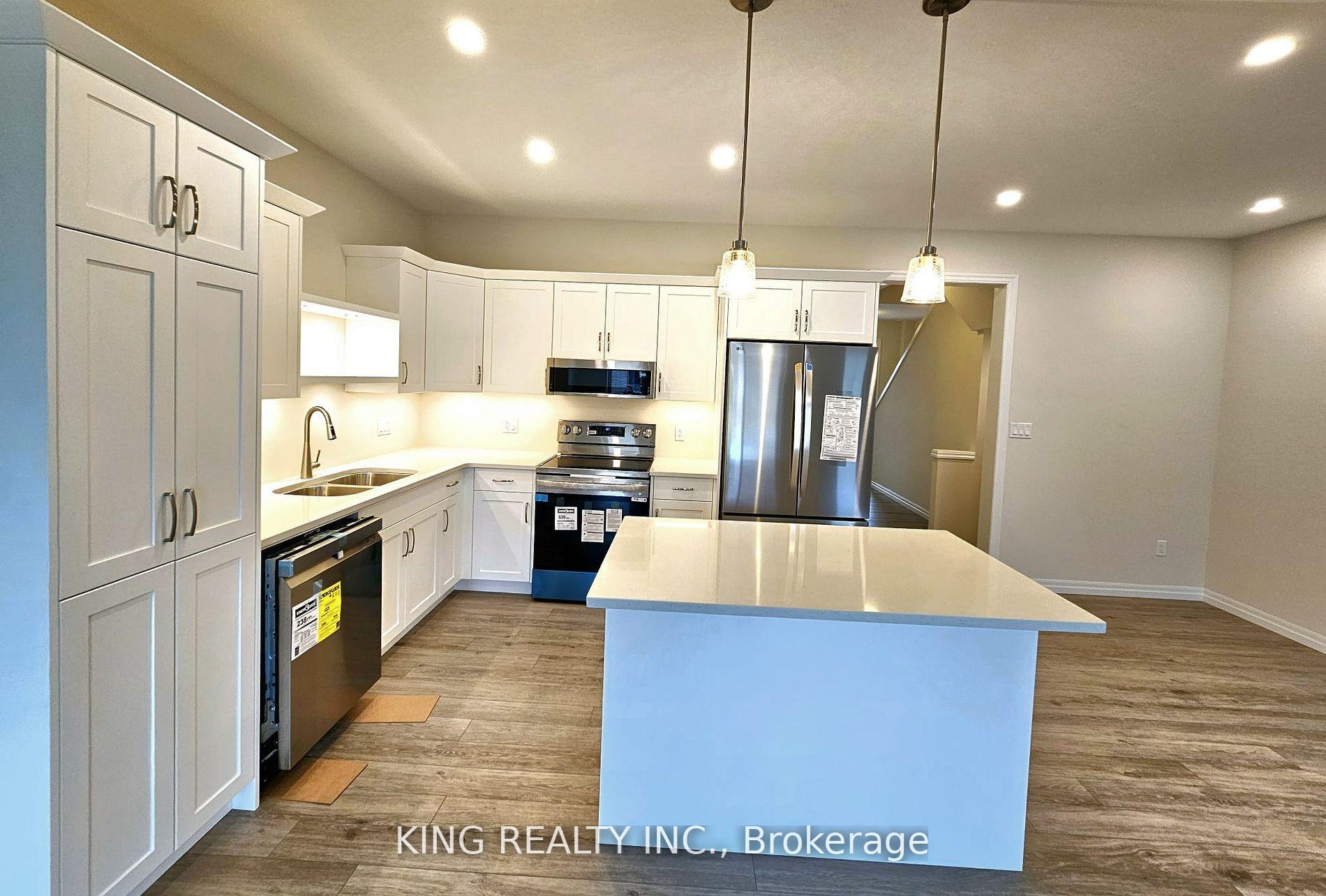 Photo 2 of 214 Renaissance Drive, St. Thomas — HOMEH