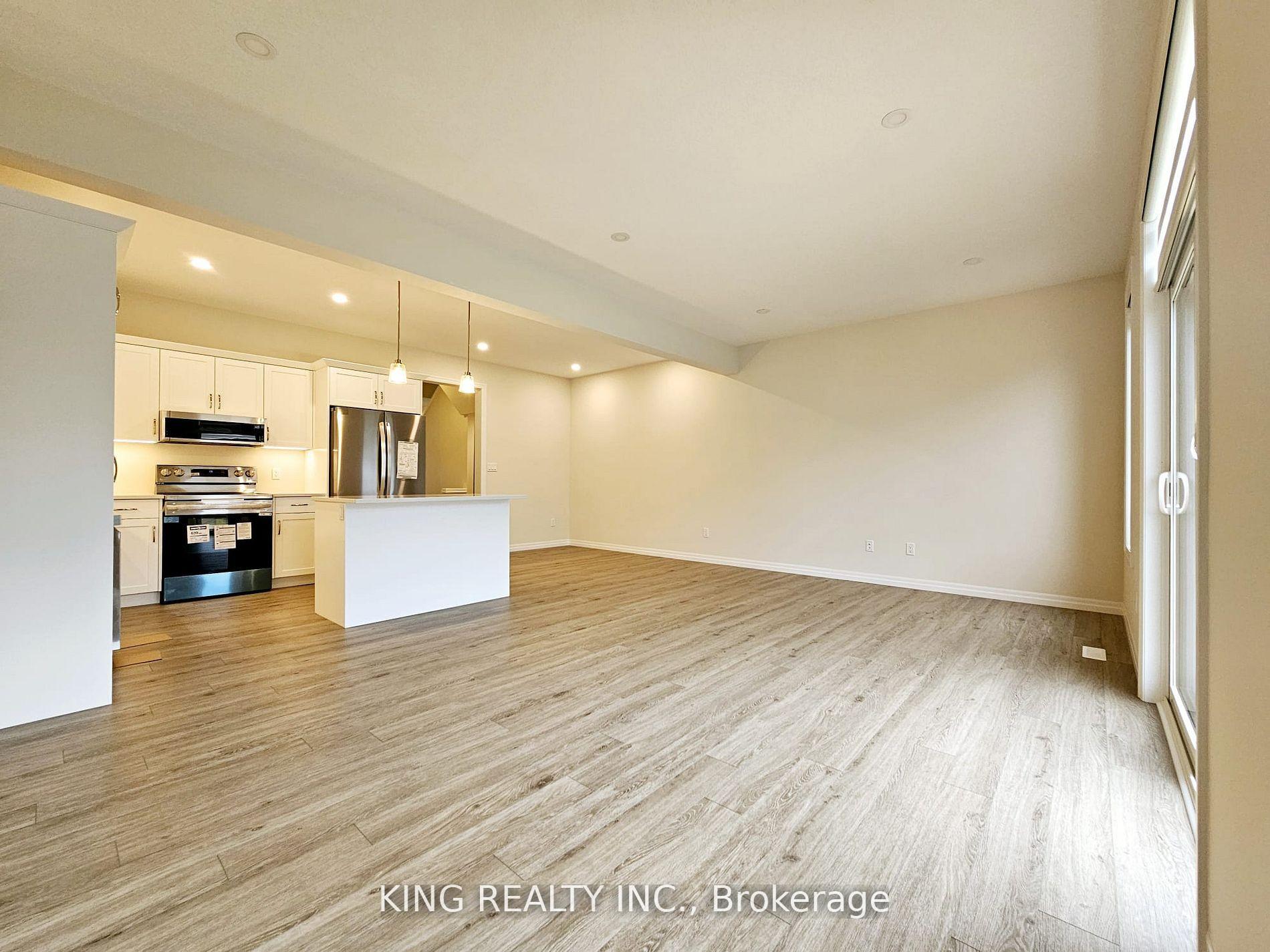 Photo 8 of 214 Renaissance Drive, St. Thomas — HOMEH
