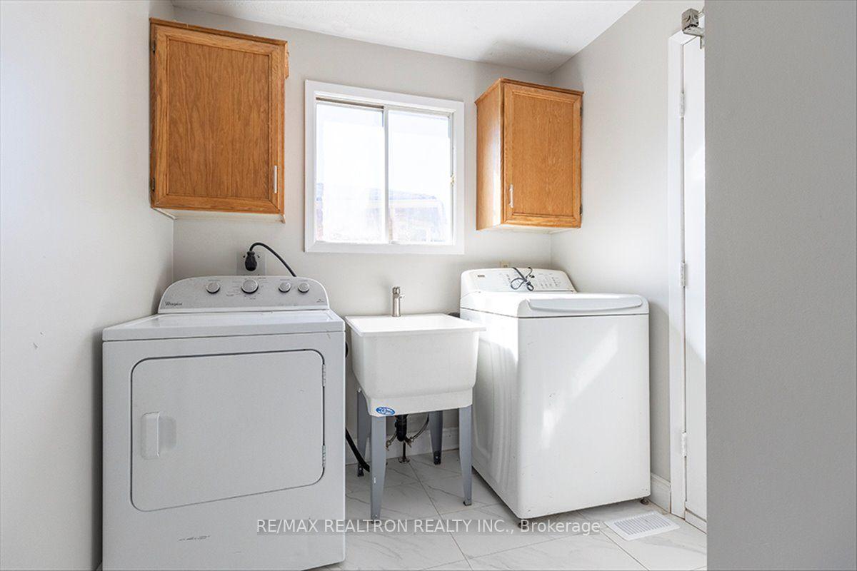 Photo 10 of 513 Labrador Drive, Oshawa, Donevan — HOMEH