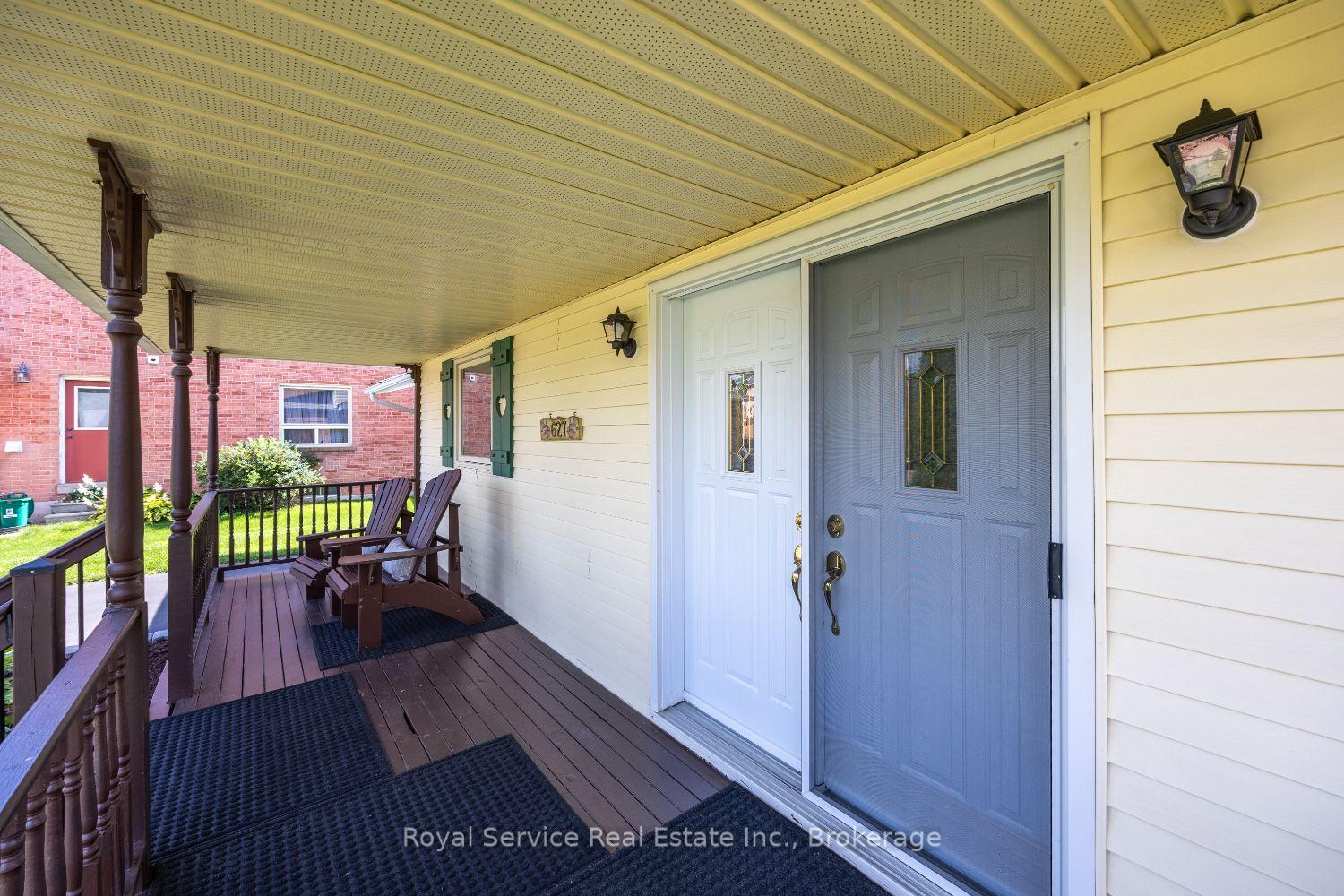 Photo 8 of 627 Whistler Drive, Oshawa, Northglen — HOMEH
