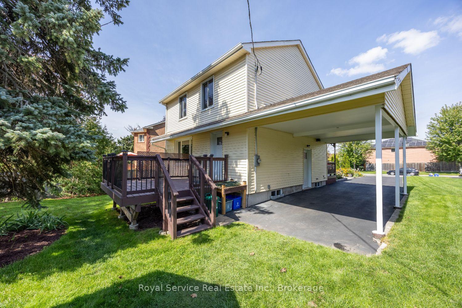 Photo 10 of 627 Whistler Drive, Oshawa, Northglen — HOMEH