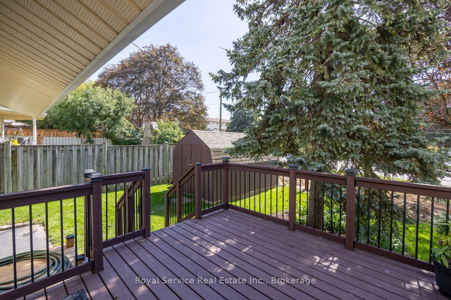 Photo 11 of 627 Whistler Drive, Oshawa, Northglen — HOMEH